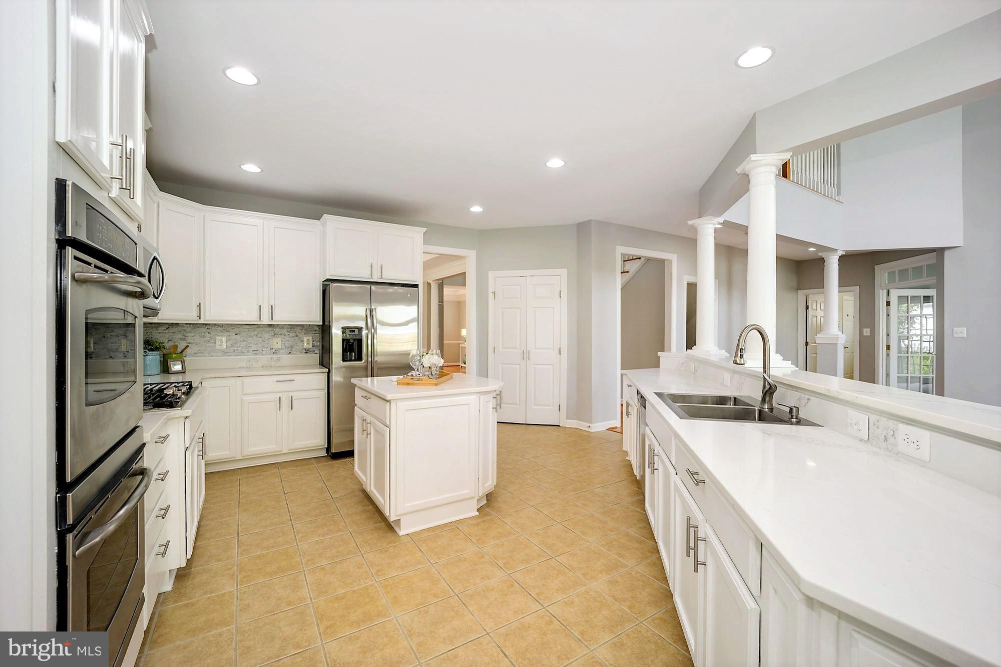 VILLAGES OF URBANA - Residential Lease