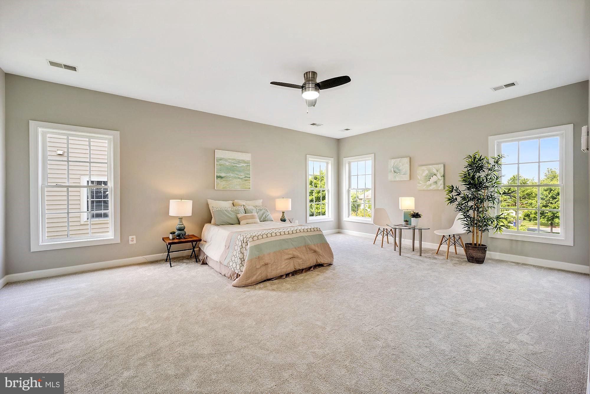 VILLAGES OF URBANA - Residential Lease