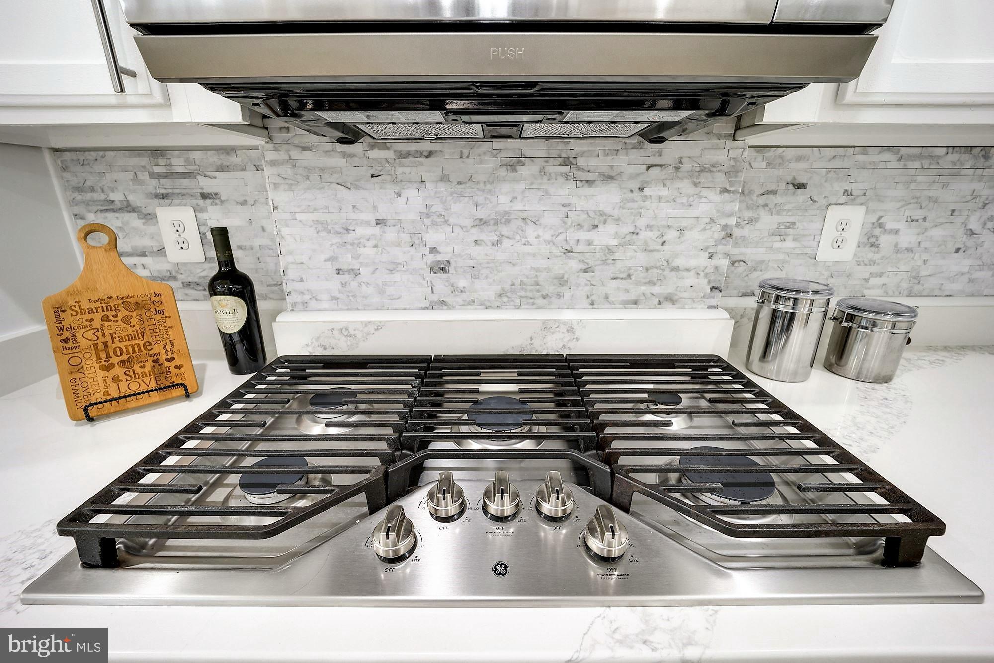 VILLAGES OF URBANA - Residential Lease