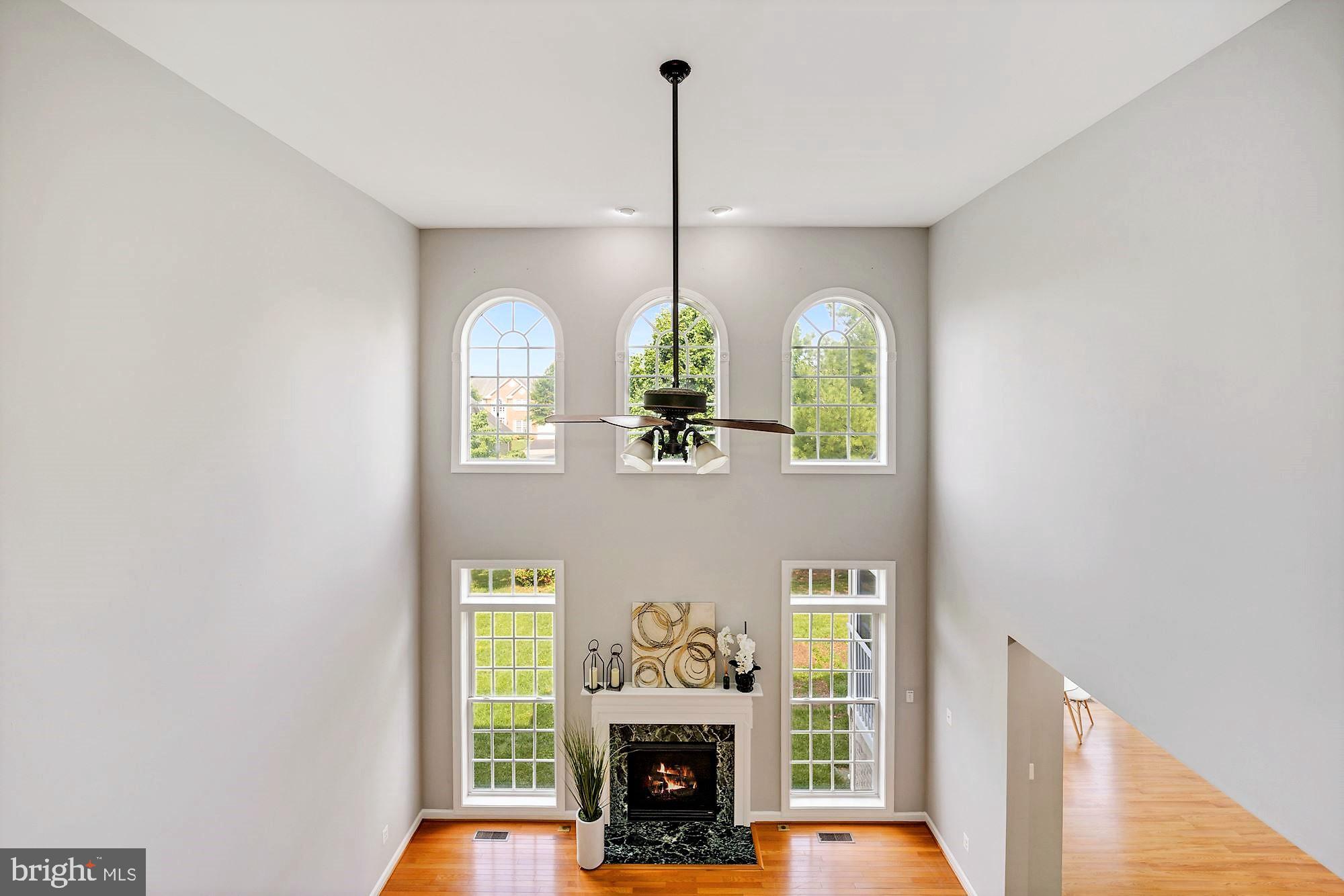 VILLAGES OF URBANA - Residential Lease