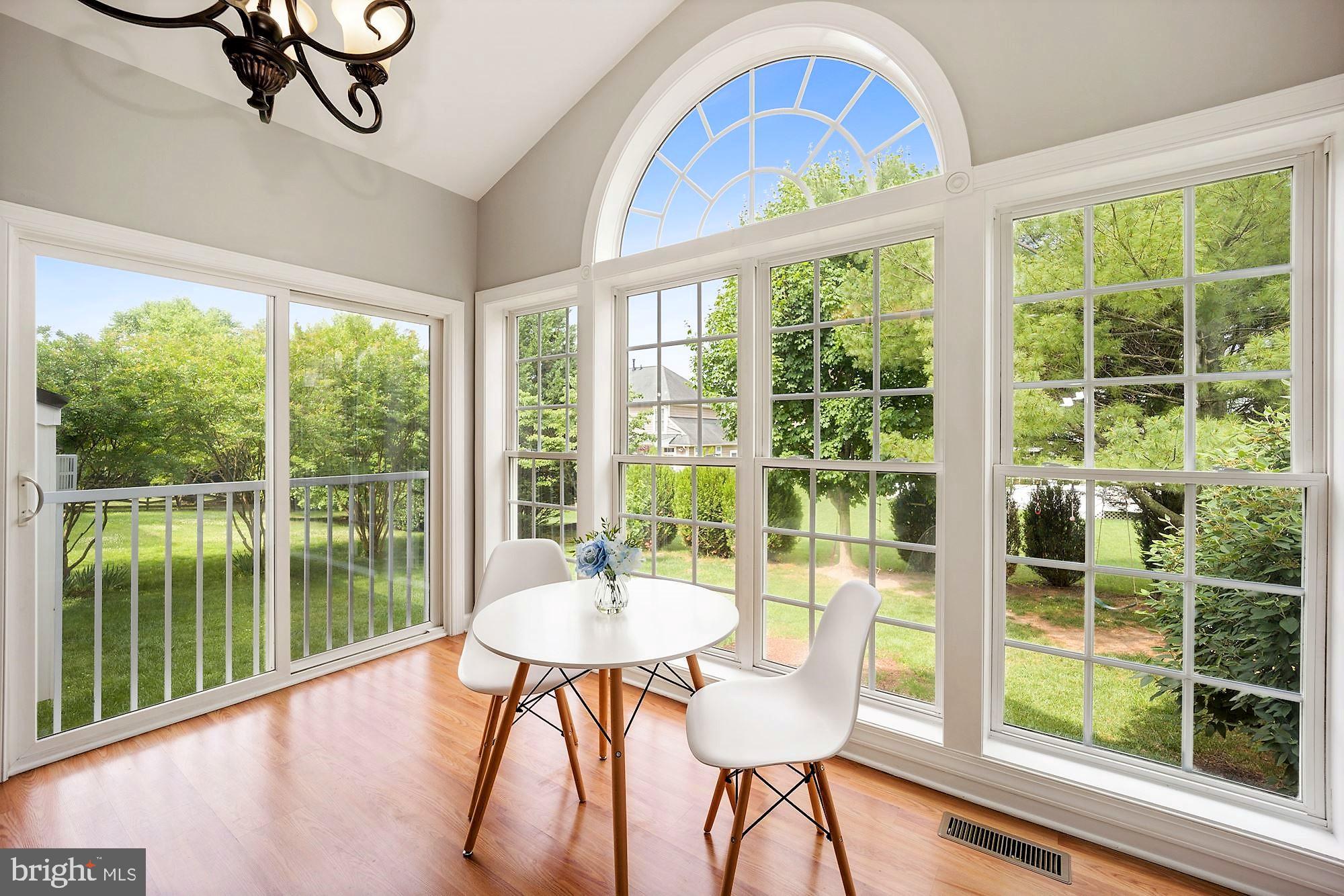 VILLAGES OF URBANA - Residential Lease