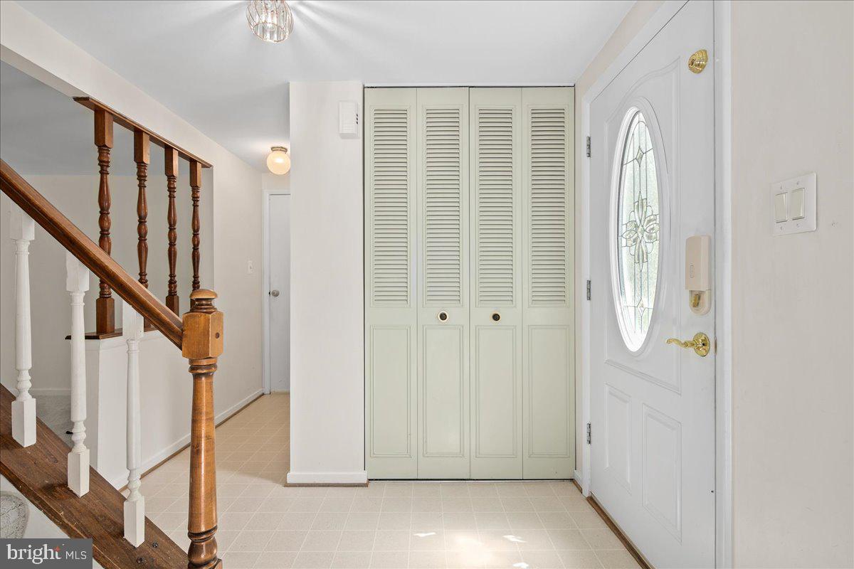 2755 VIKING DRIVE