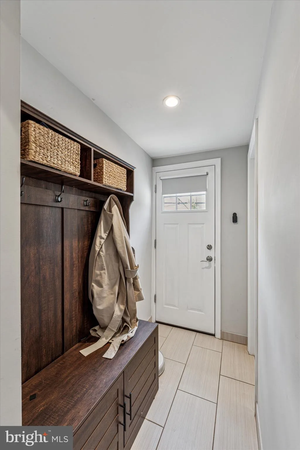 Philadelphia, Pennsylvania 19134, United States, 3 Bedrooms Bedrooms, ,2 BathroomsBathrooms,Residential,Pending,139905