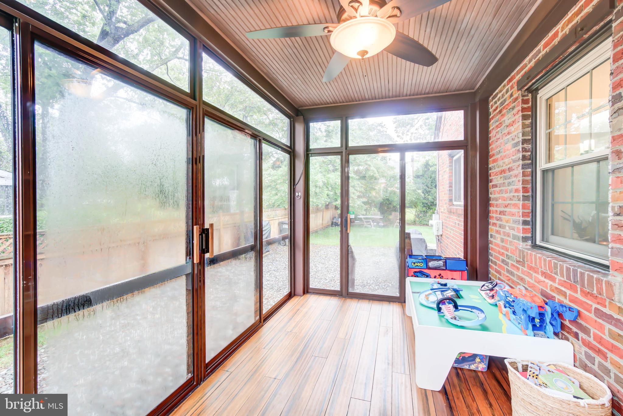 INDIAN SPRING HILLS - Residential