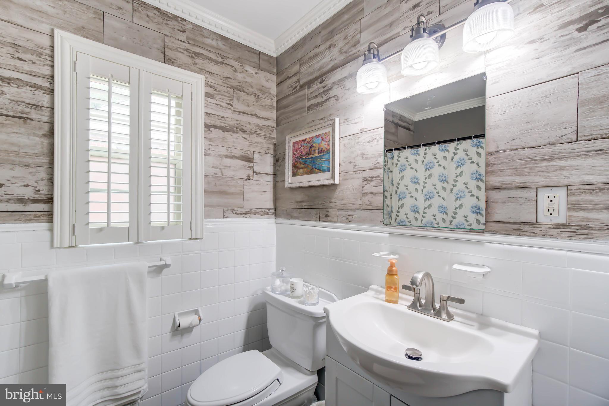 INDIAN SPRING HILLS - Residential