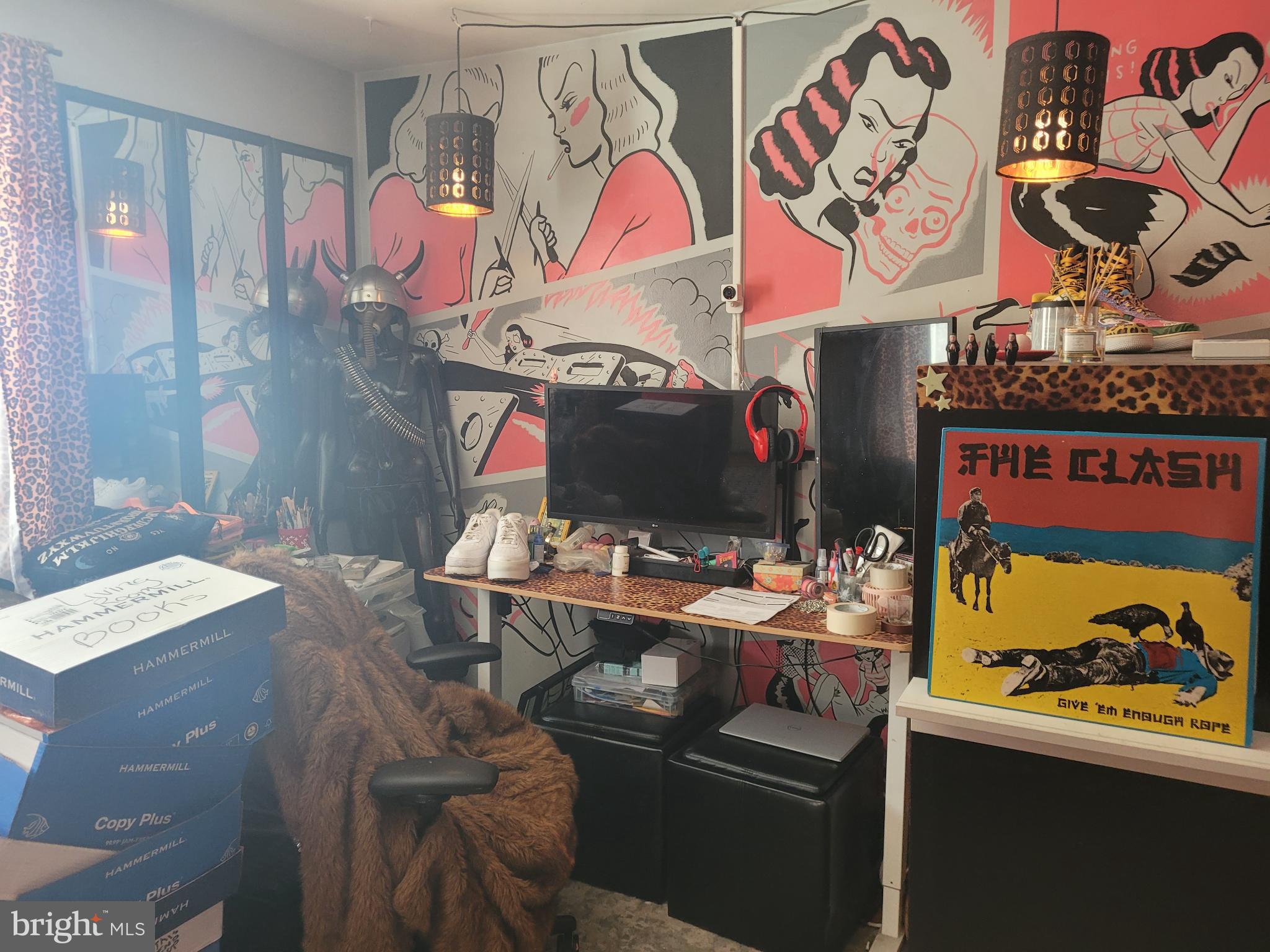 OLDE SEVERNA PARK - Residential