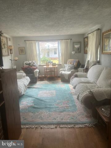 OLDE SEVERNA PARK - Residential