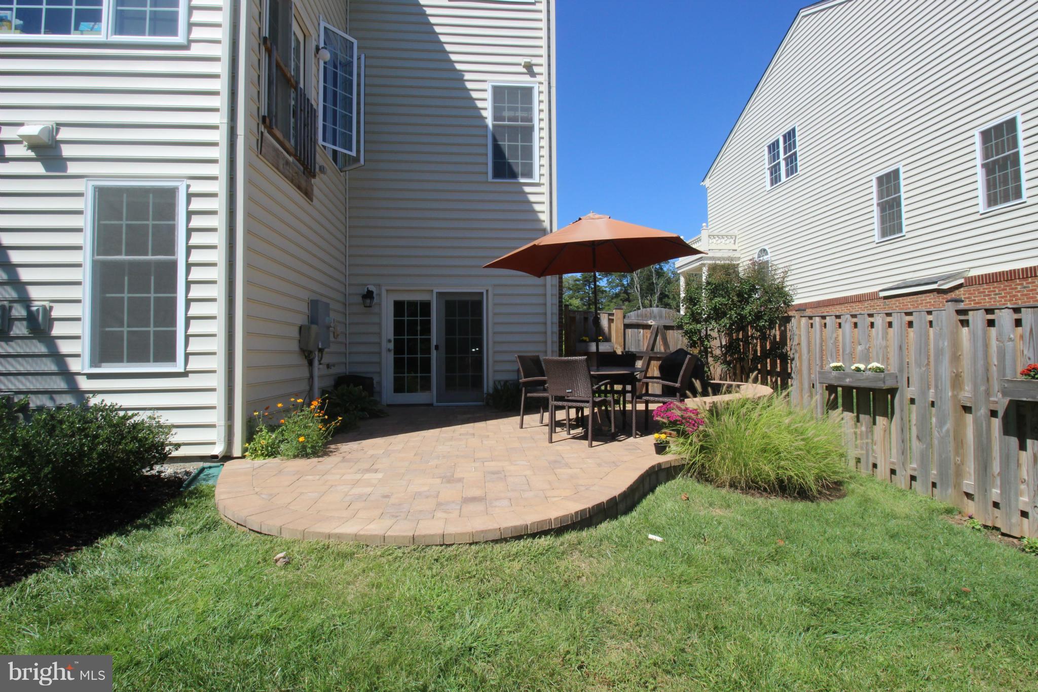 SOUTH RIDING - Residential