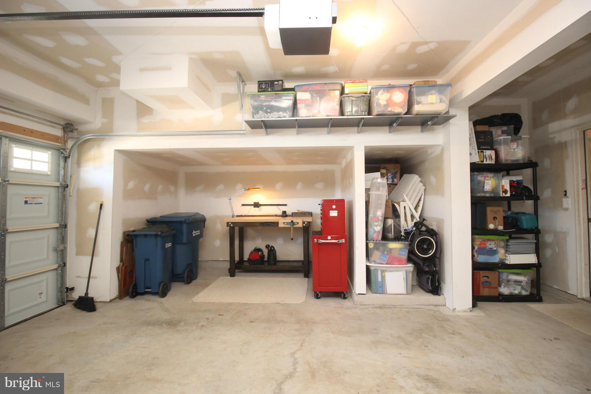 SOUTH RIDING - Residential