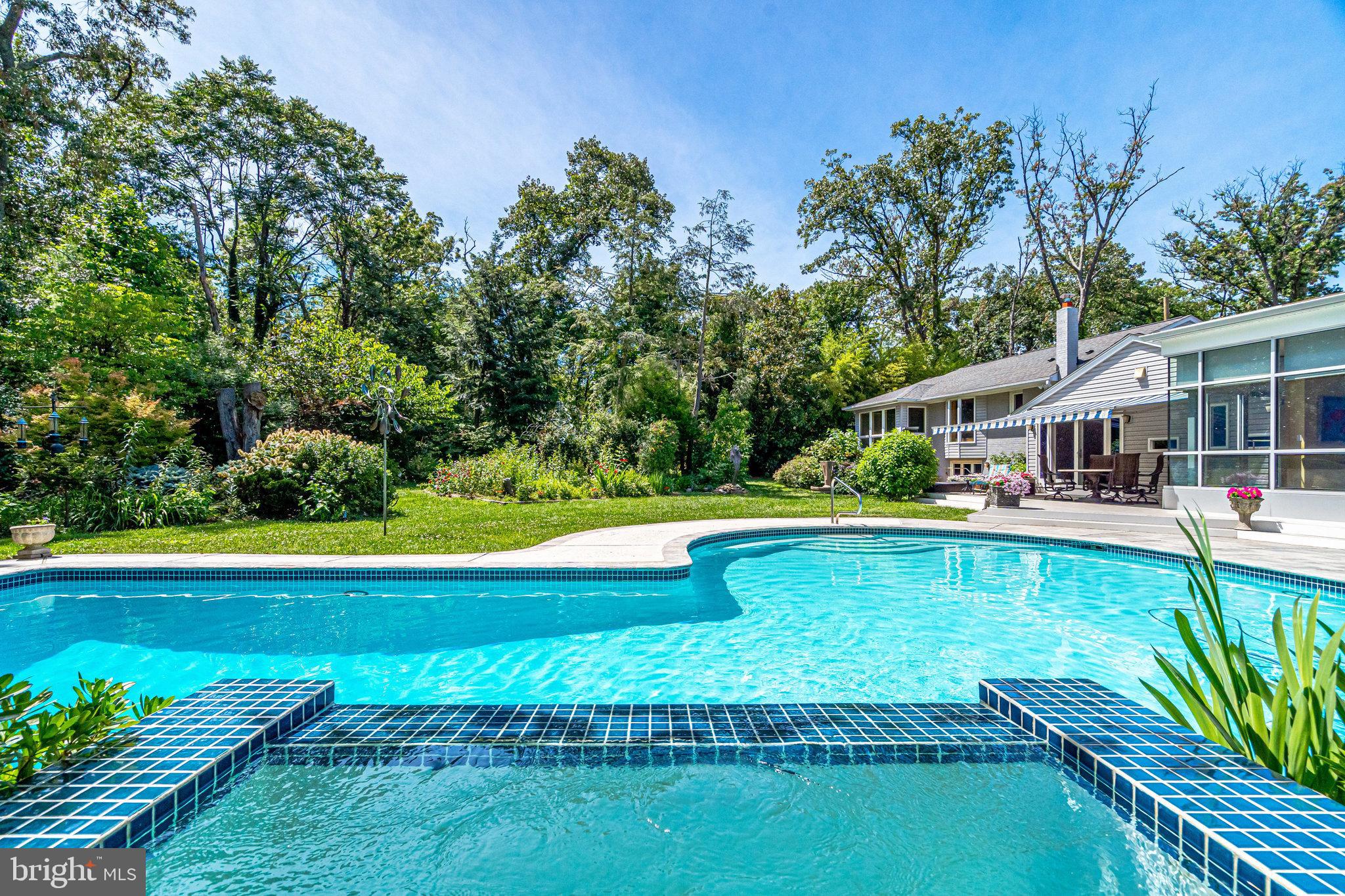 CHAPEL HILL - Residential