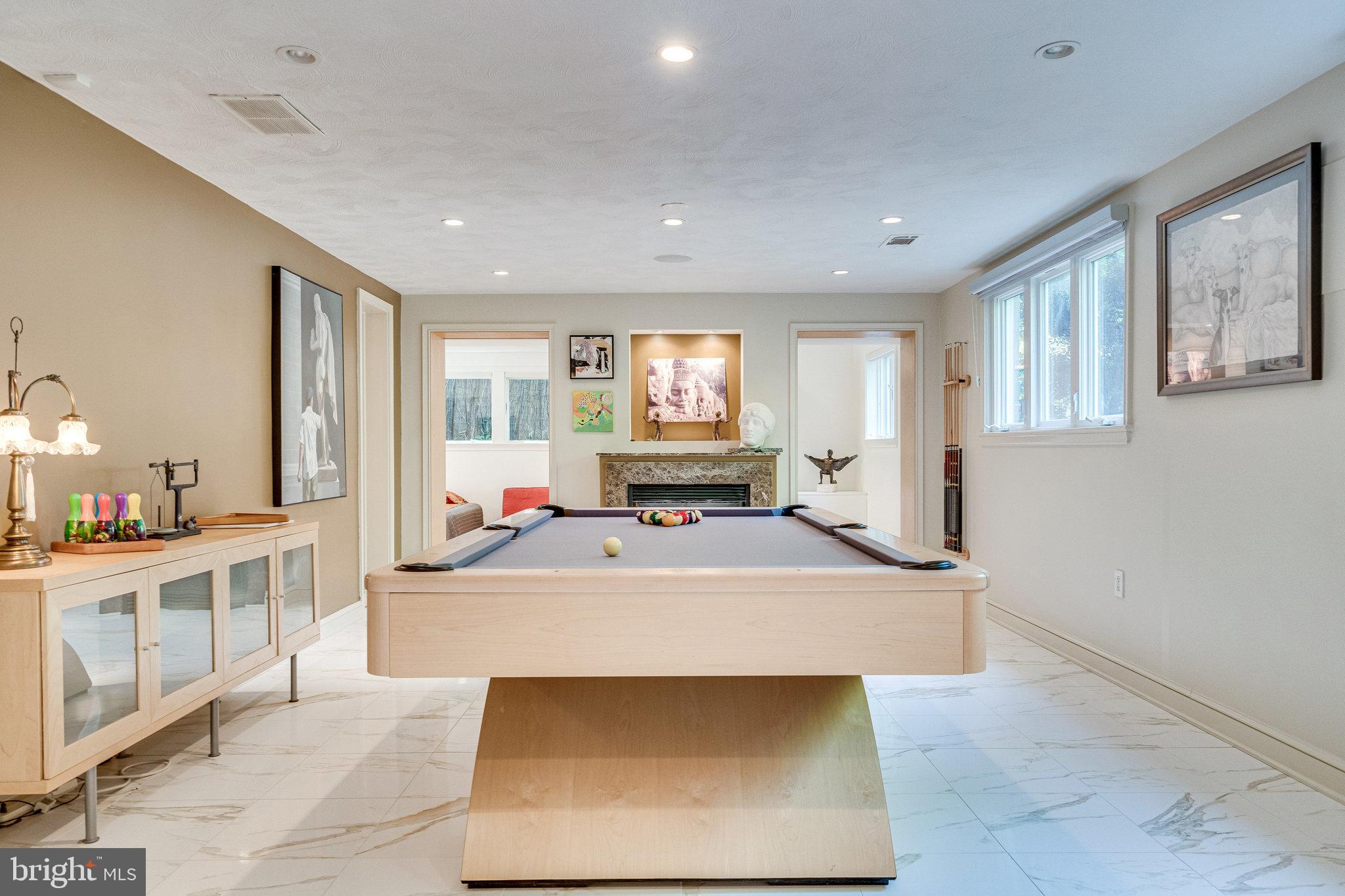 CHAPEL HILL - Residential