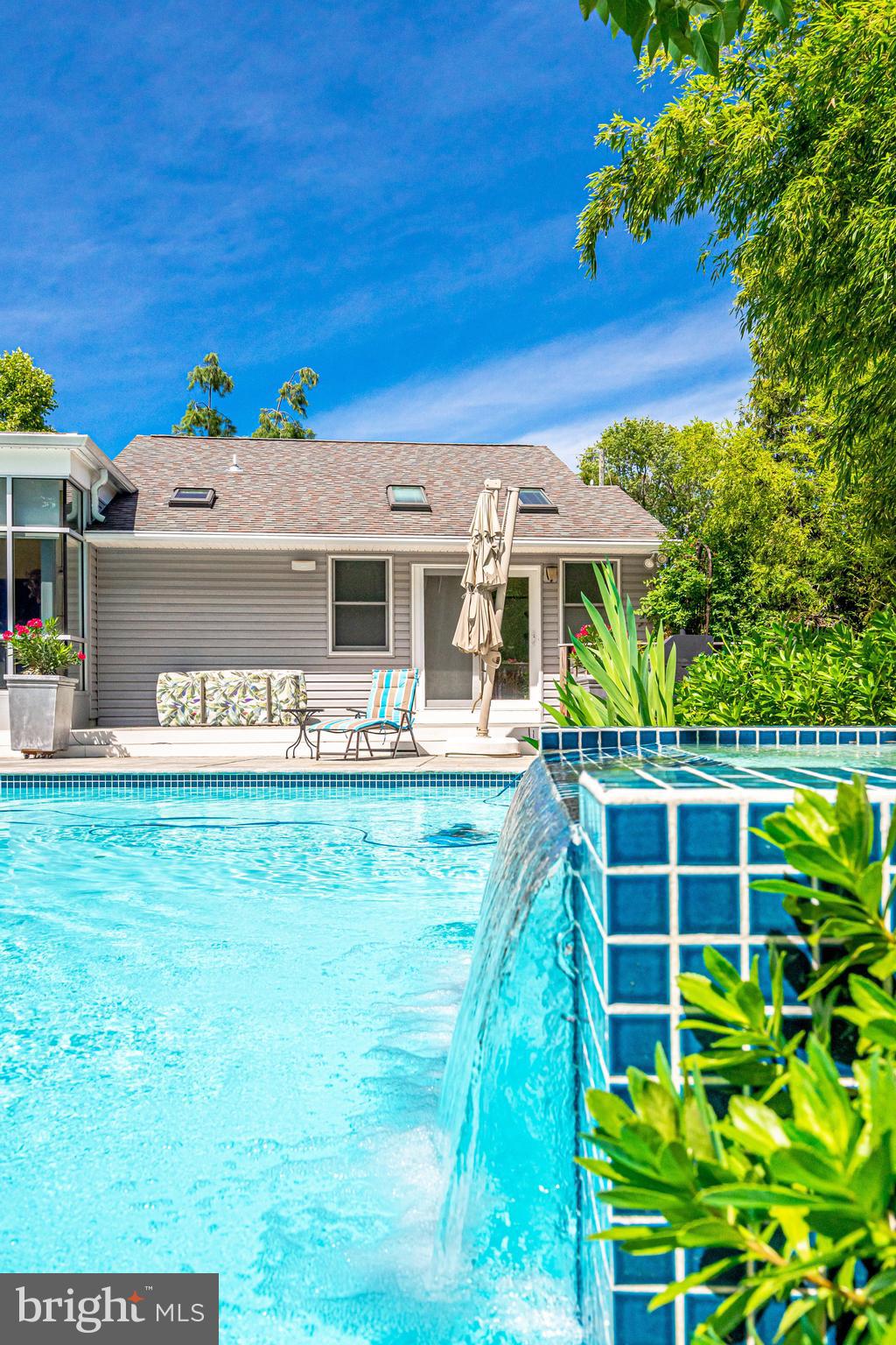 CHAPEL HILL - Residential