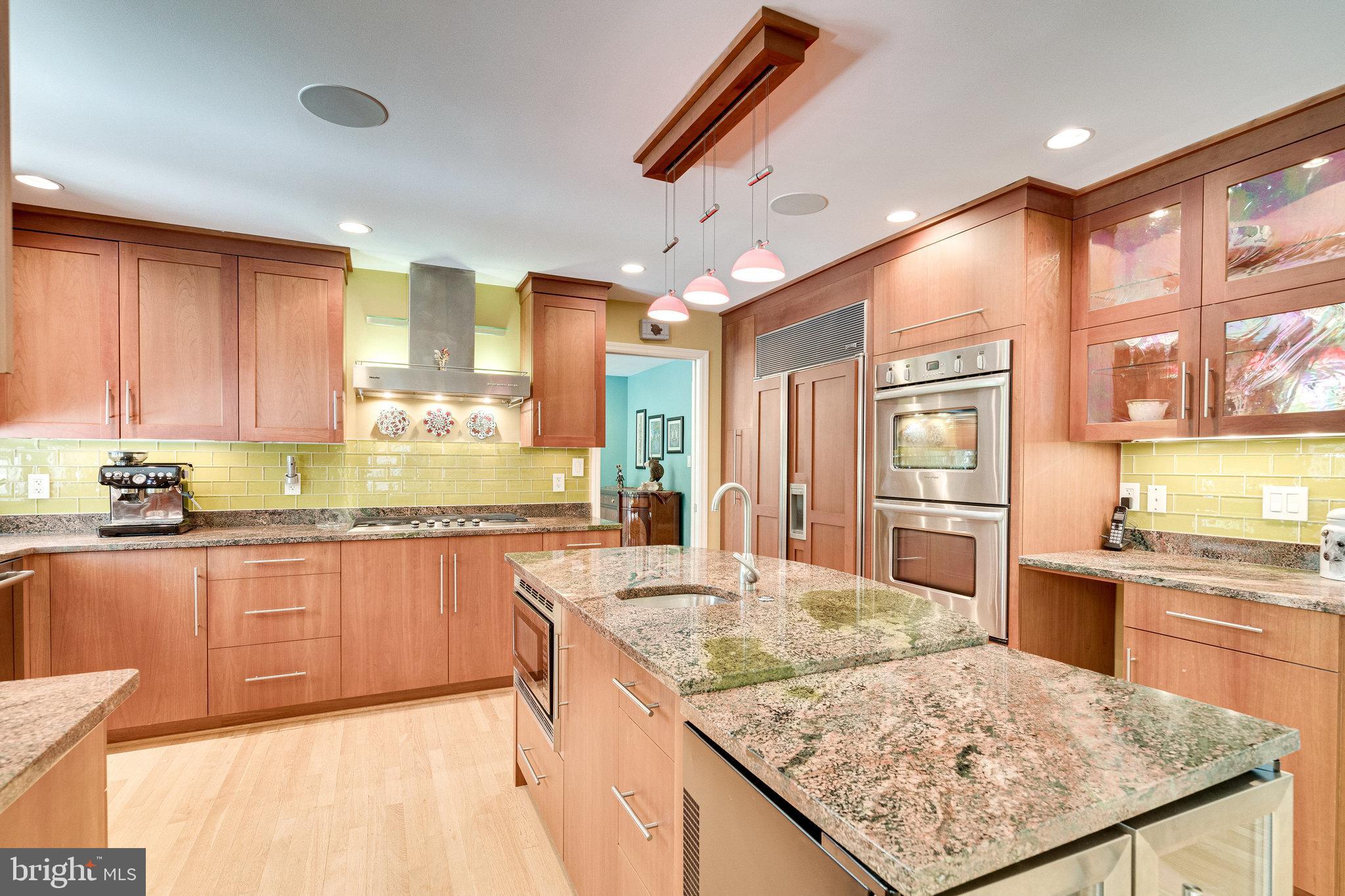 CHAPEL HILL - Residential