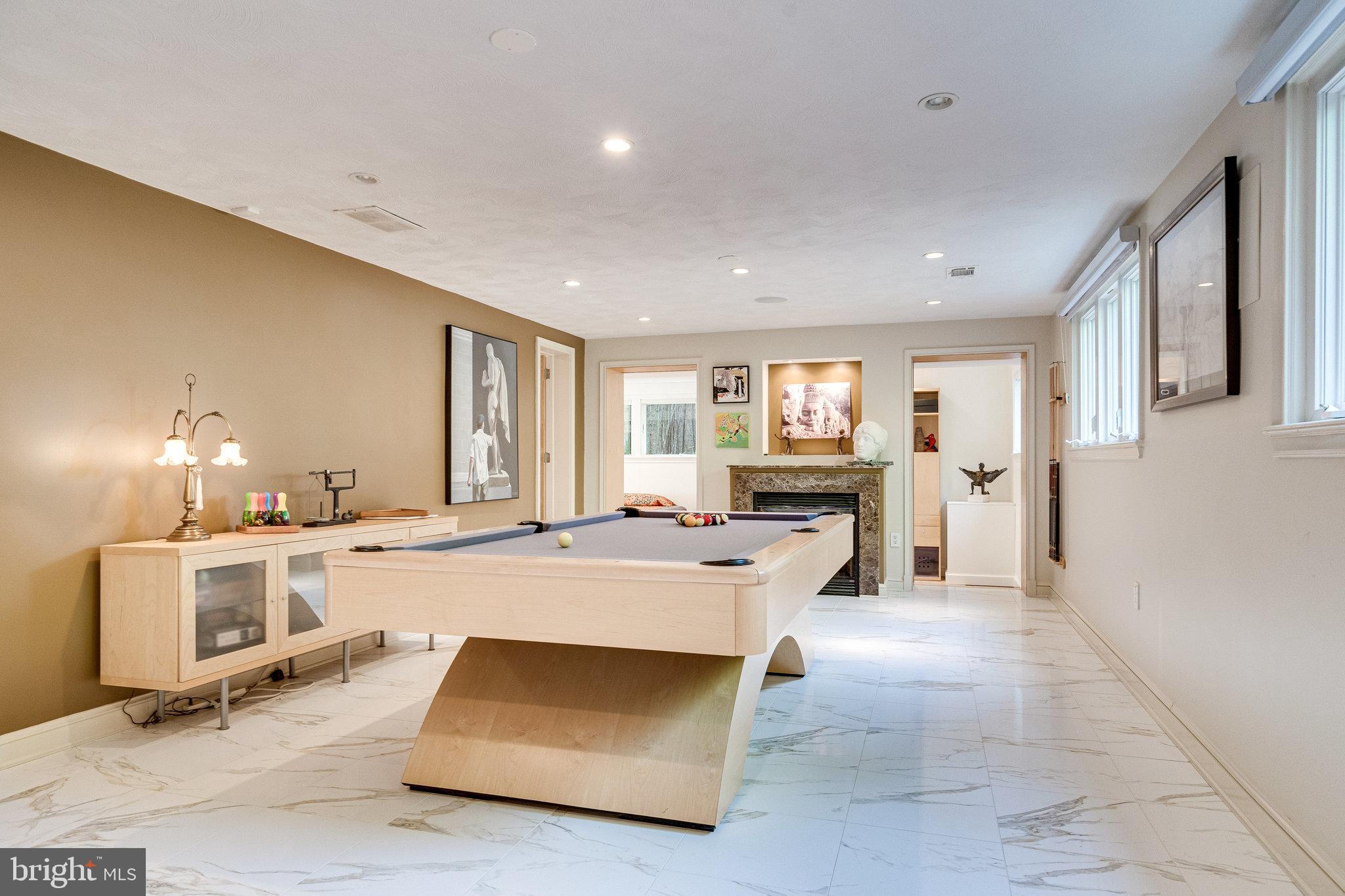 CHAPEL HILL - Residential