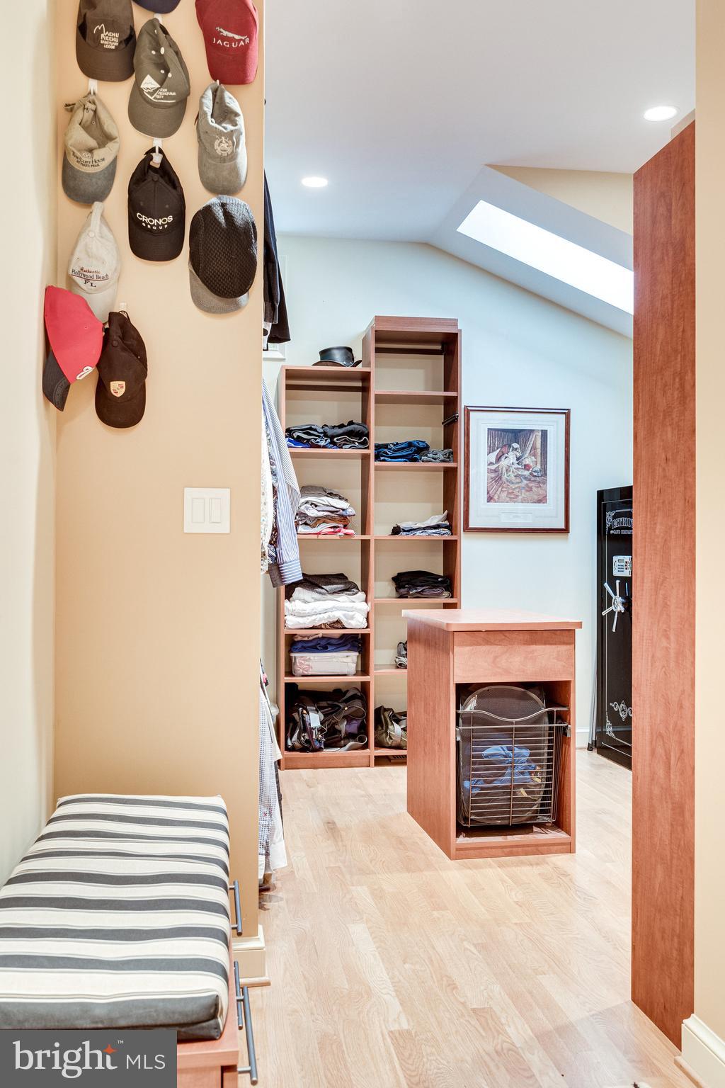 CHAPEL HILL - Residential