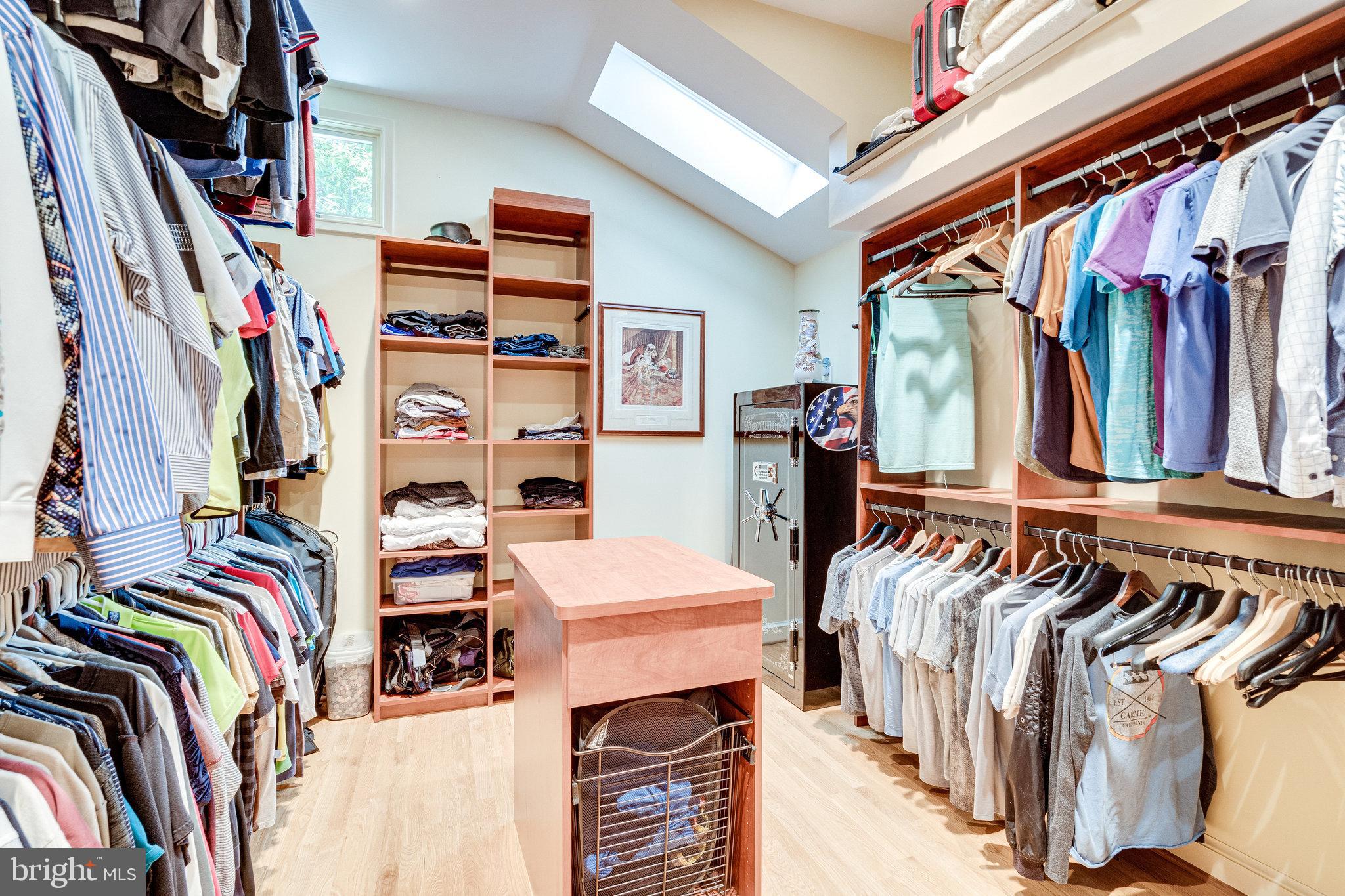 CHAPEL HILL - Residential