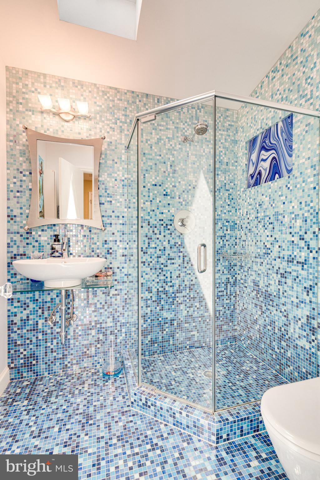 CHAPEL HILL - Residential