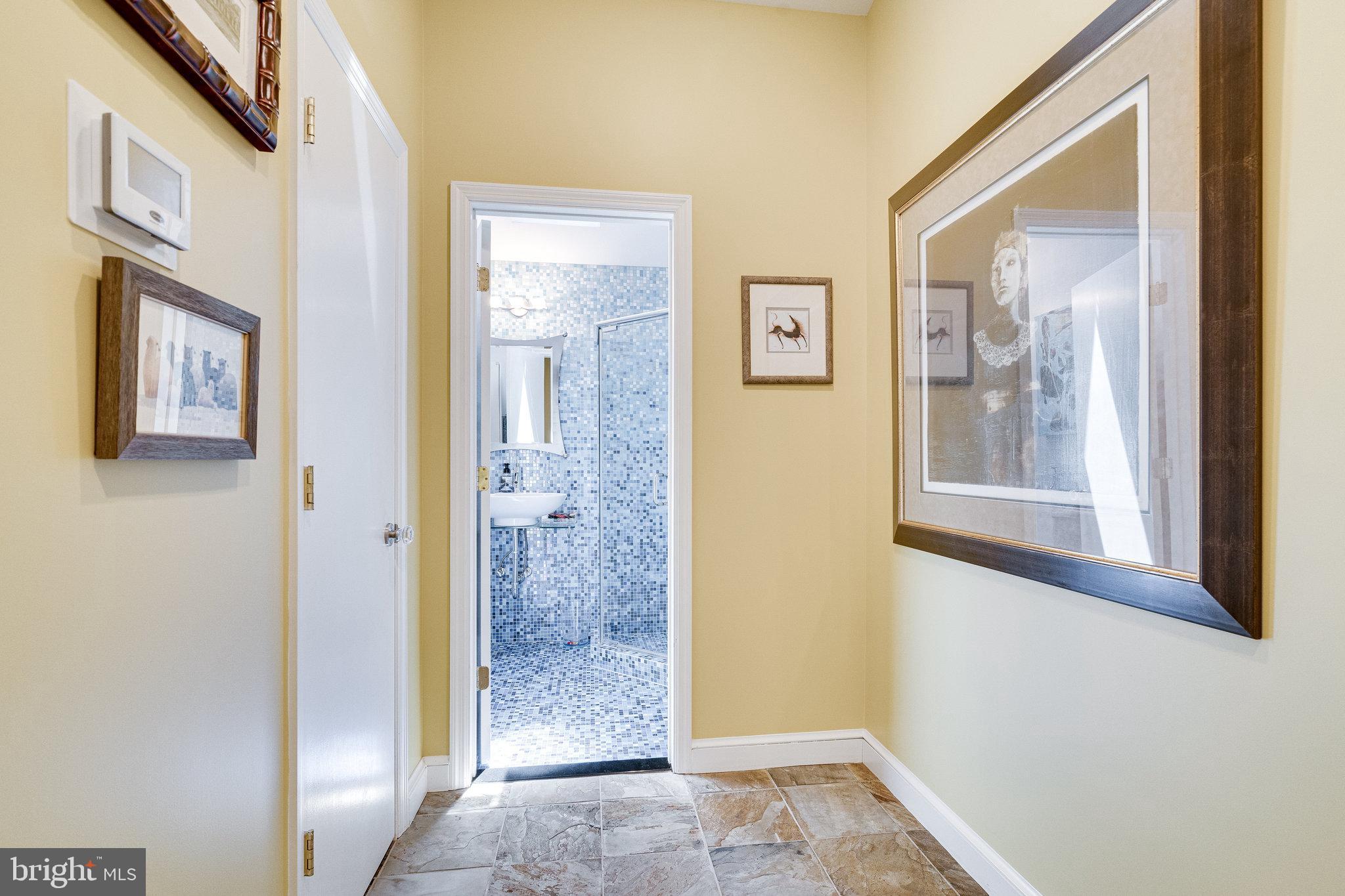 CHAPEL HILL - Residential