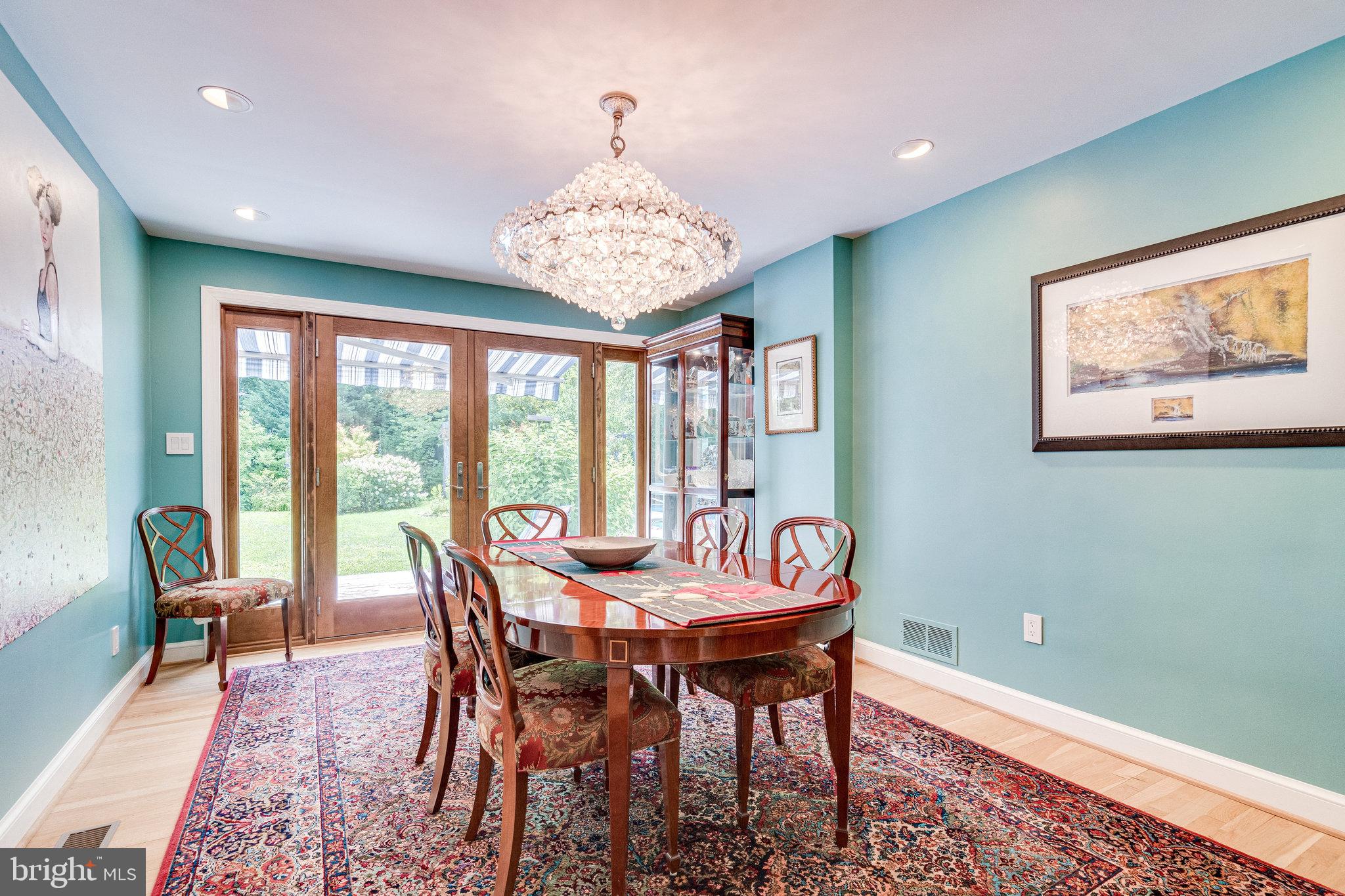 CHAPEL HILL - Residential