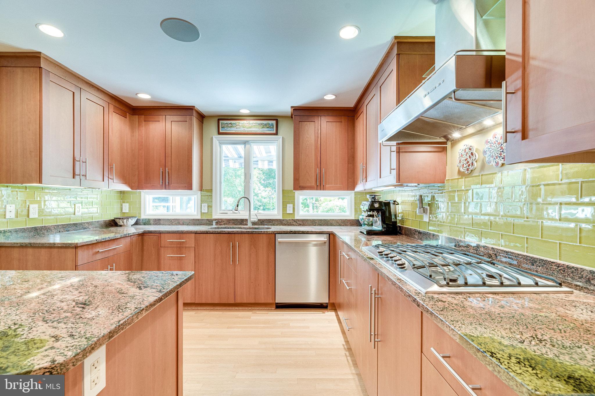 CHAPEL HILL - Residential