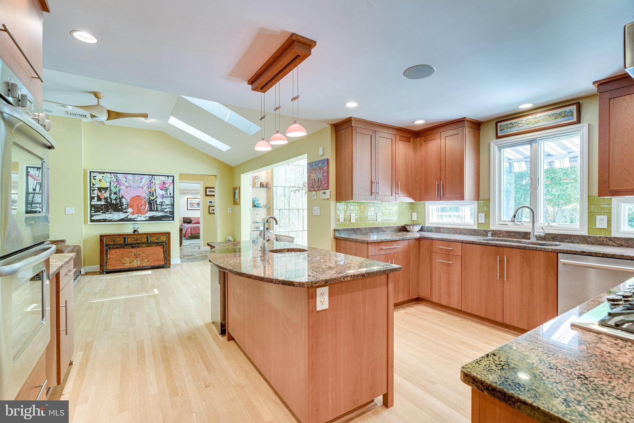 CHAPEL HILL - Residential