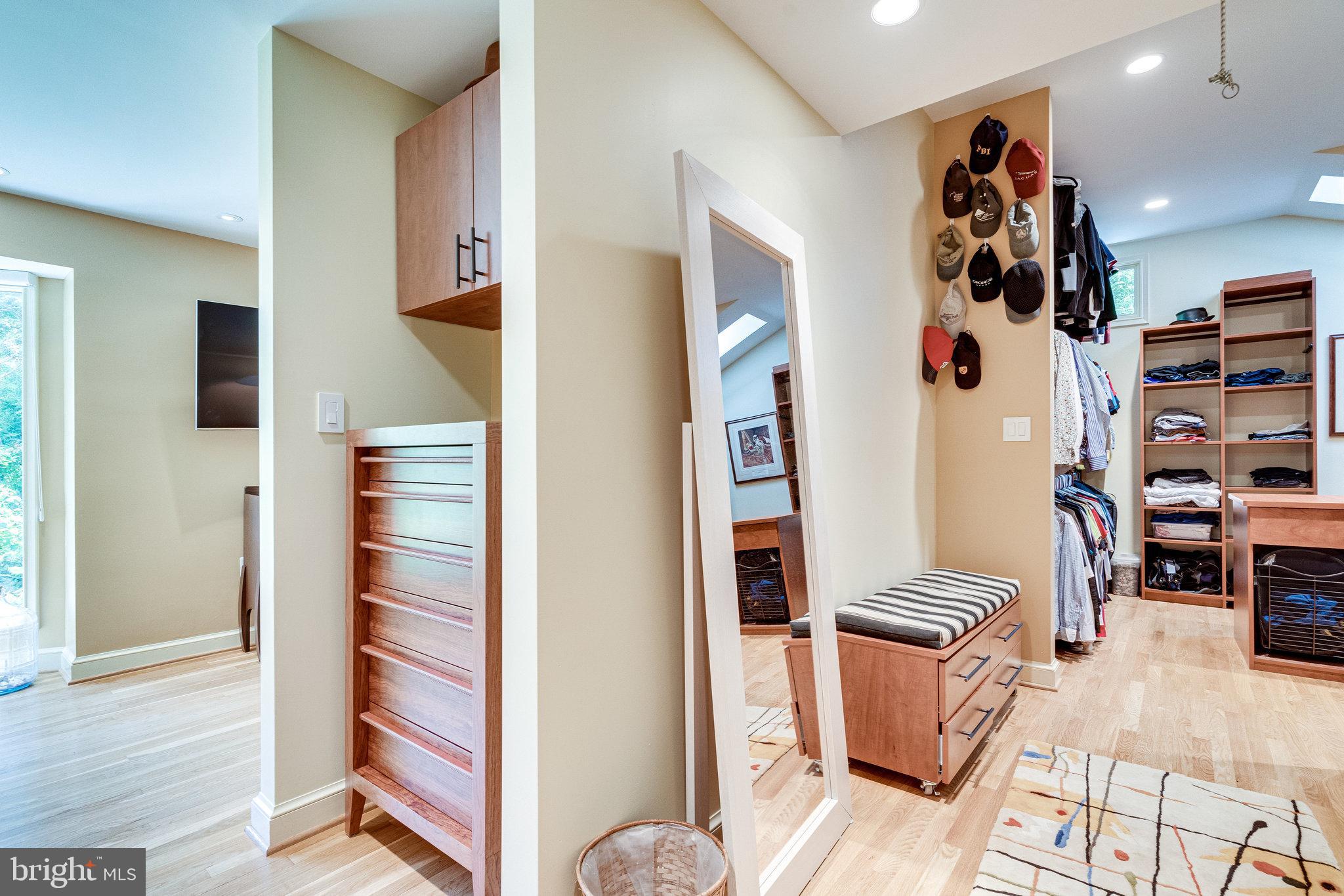 CHAPEL HILL - Residential