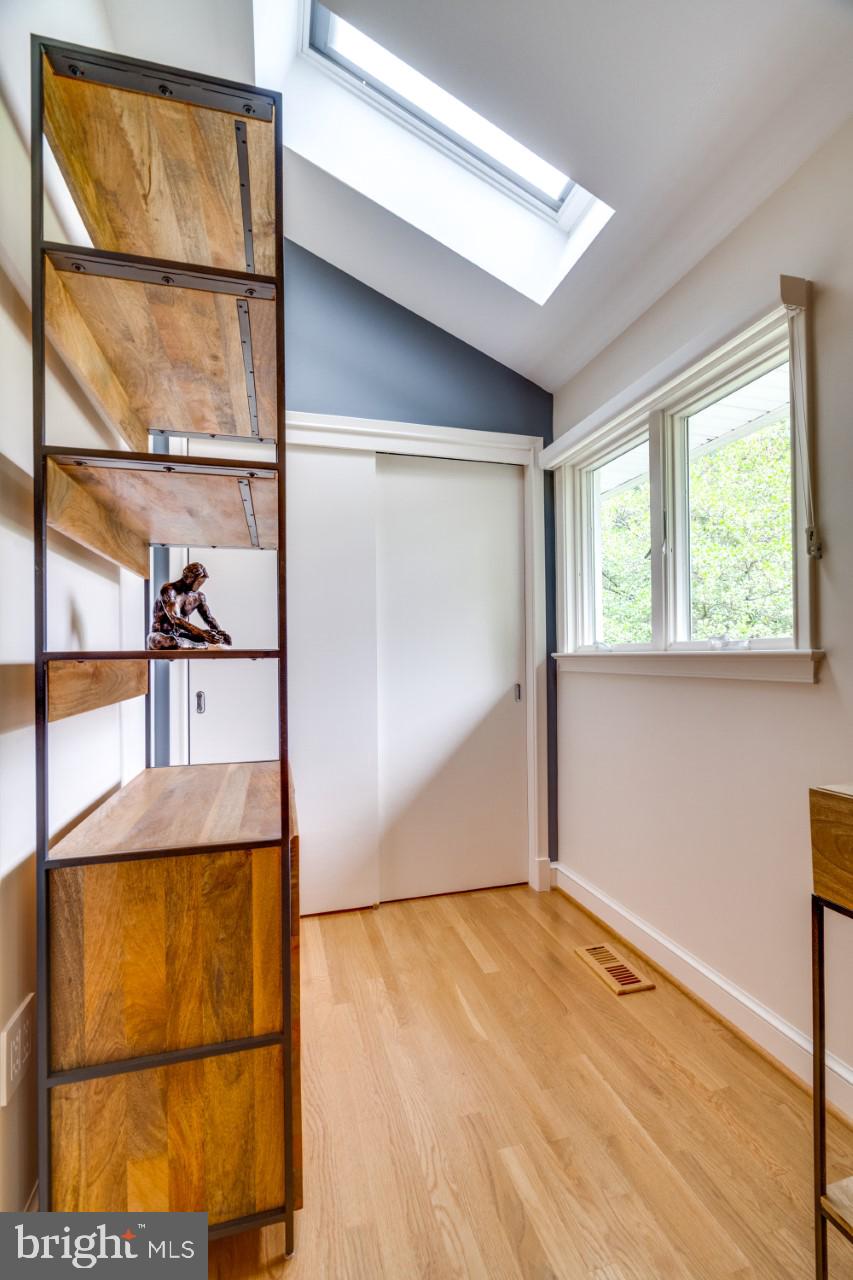 CHAPEL HILL - Residential