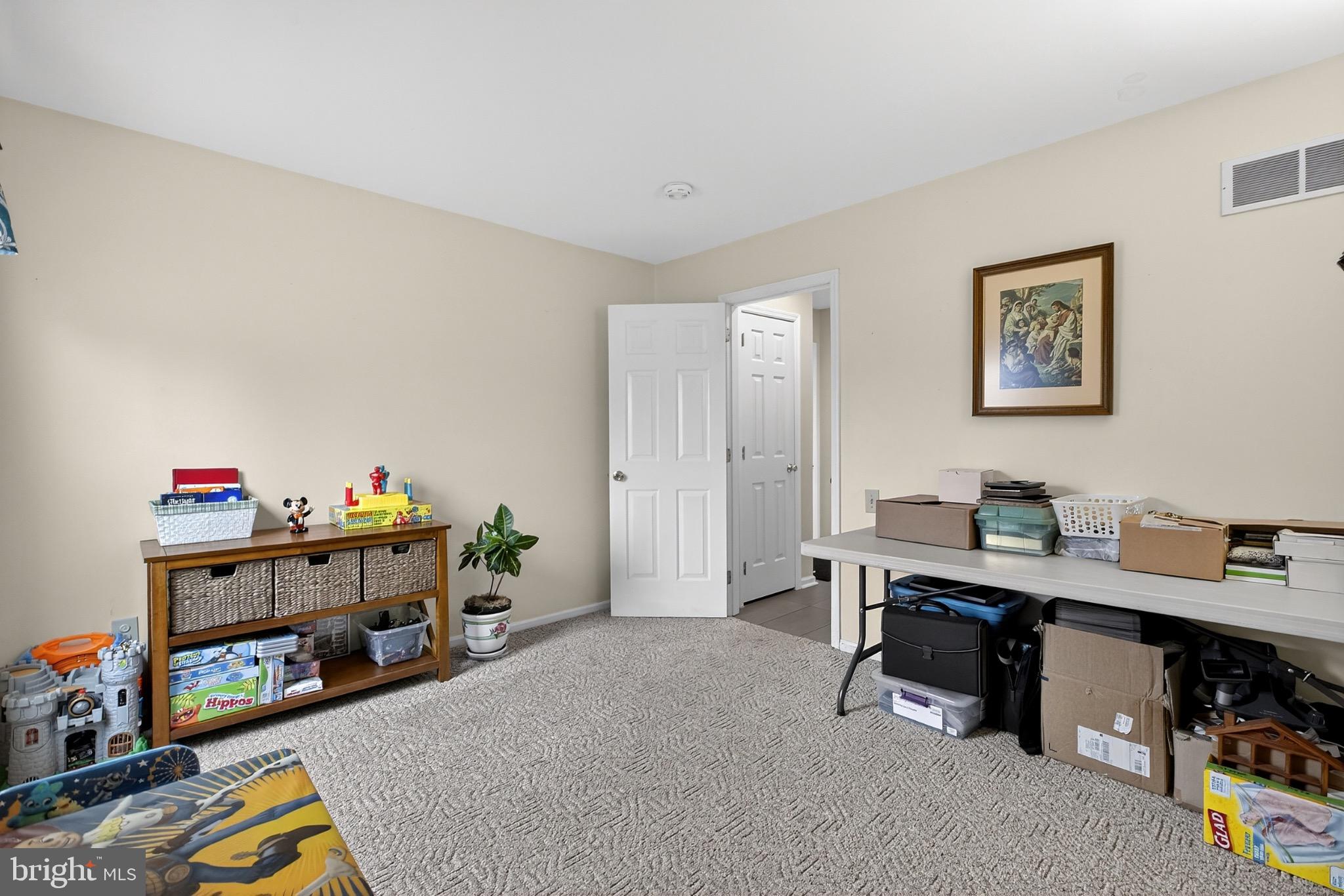 CLAIRBORNE - Residential