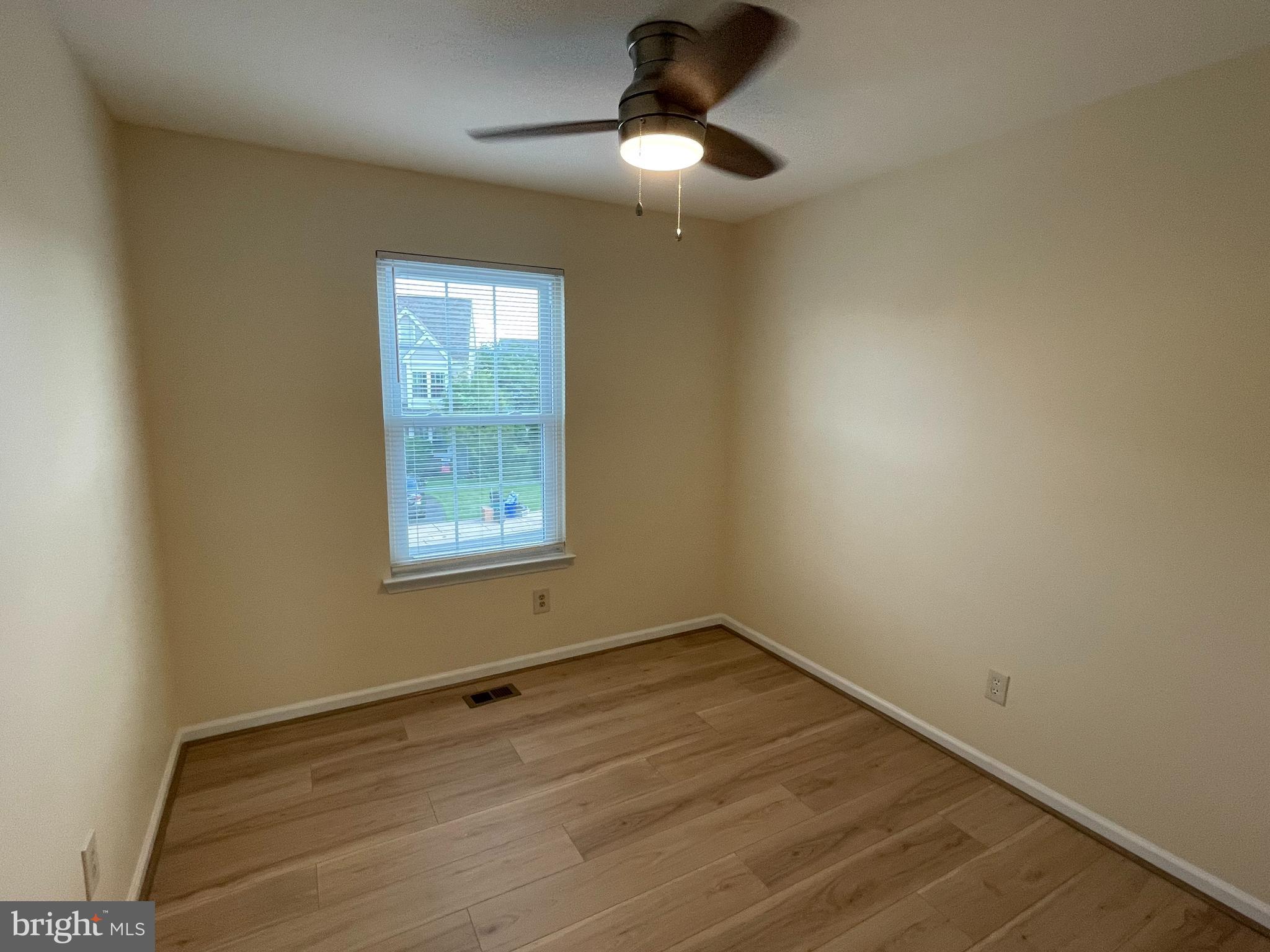 CHERRY TREE KNOLL - Residential Lease