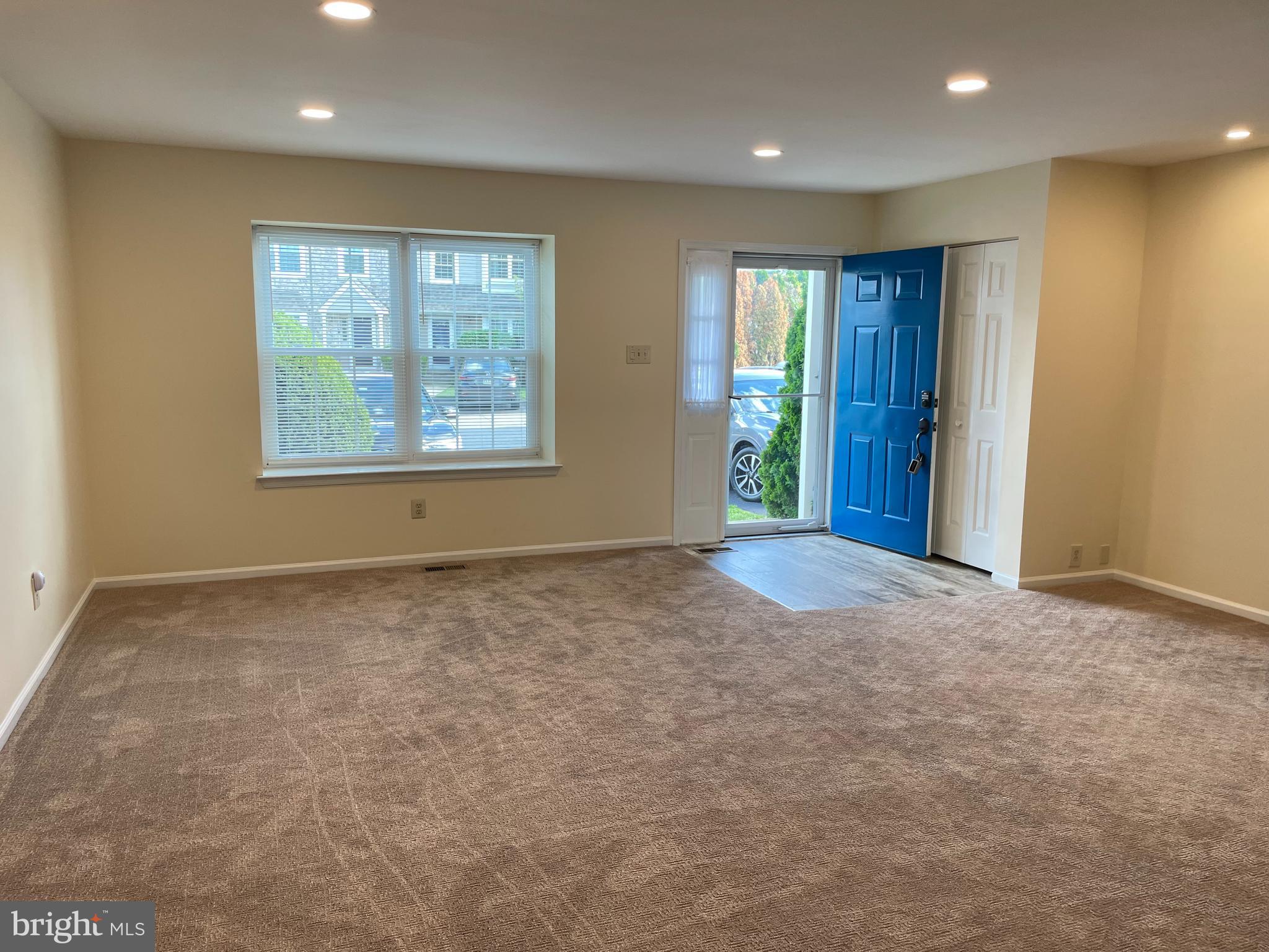 CHERRY TREE KNOLL - Residential Lease