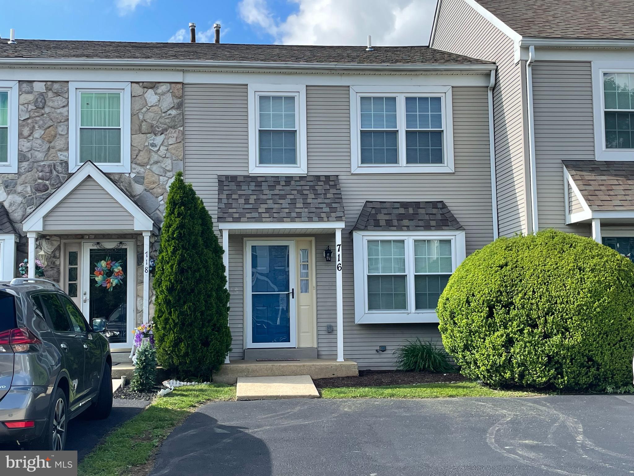 CHERRY TREE KNOLL - Residential Lease