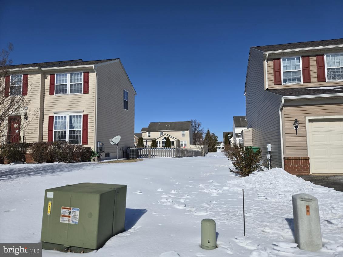 250 E BRAEBURN DRIVE