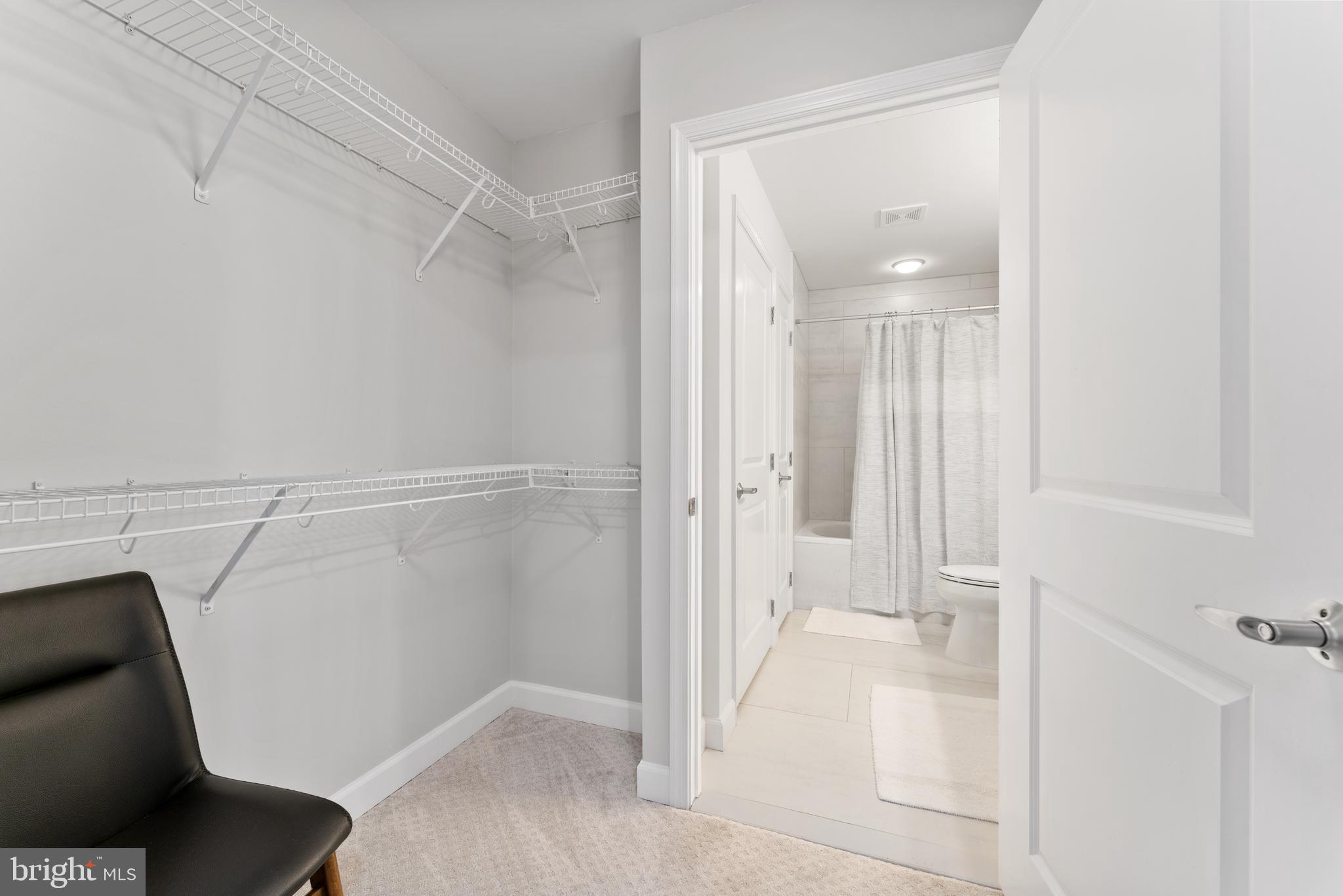 ONE NATIONAL HARBOR CONDOMINIUM - Residential Lease