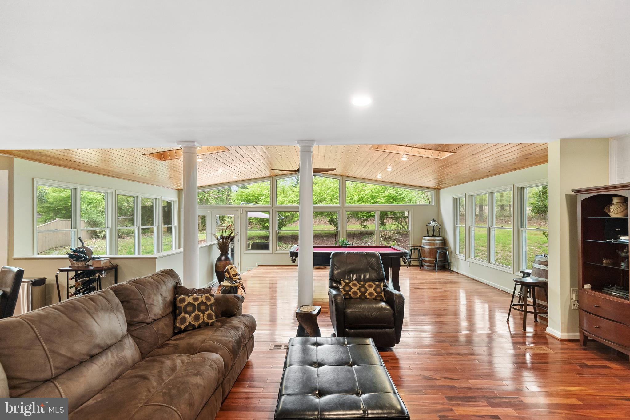 HAMPTON WOODS WEST - Residential