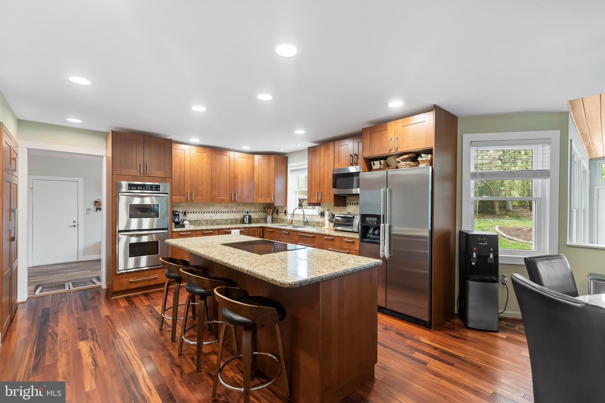 HAMPTON WOODS WEST - Residential