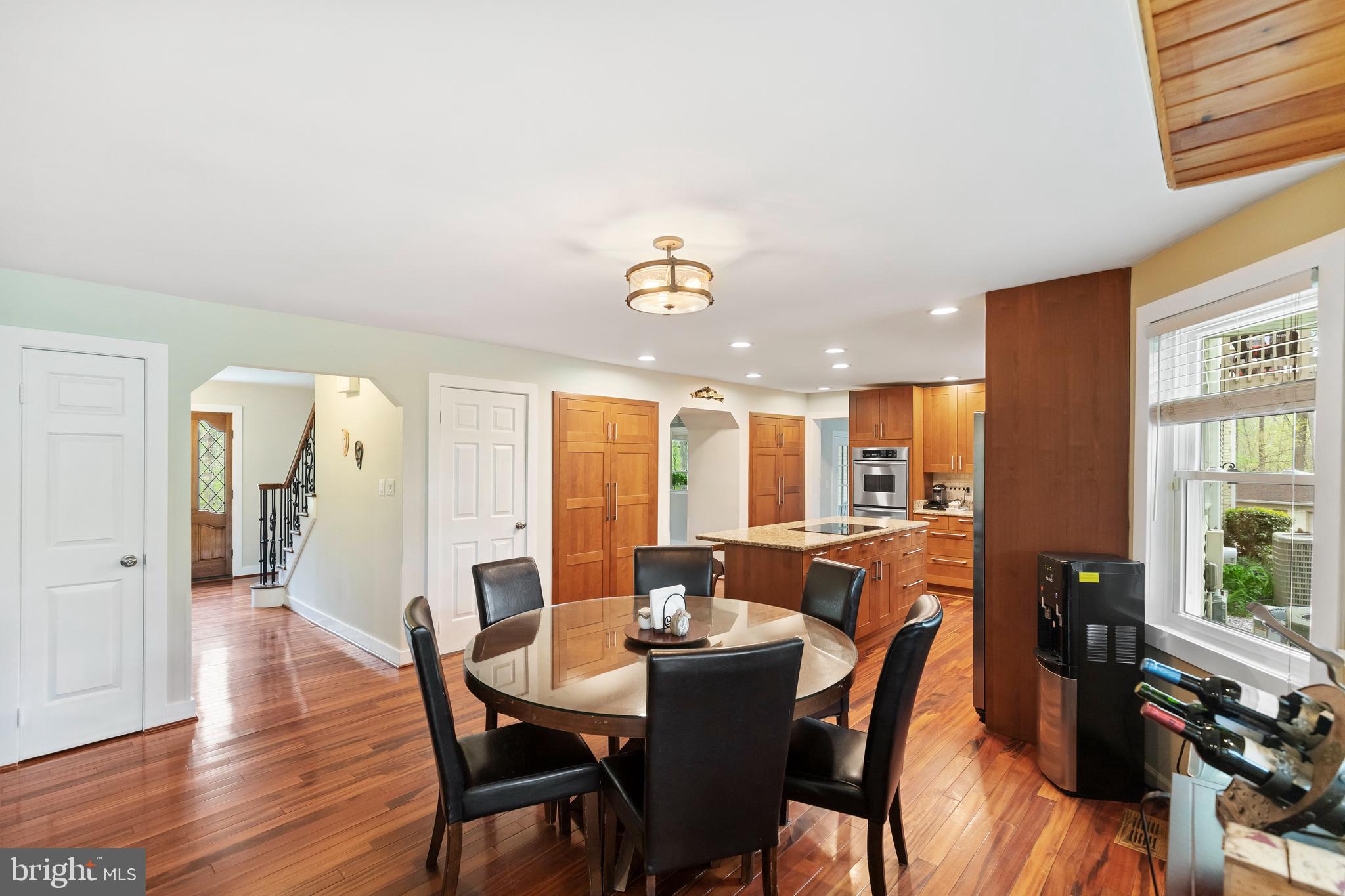 HAMPTON WOODS WEST - Residential