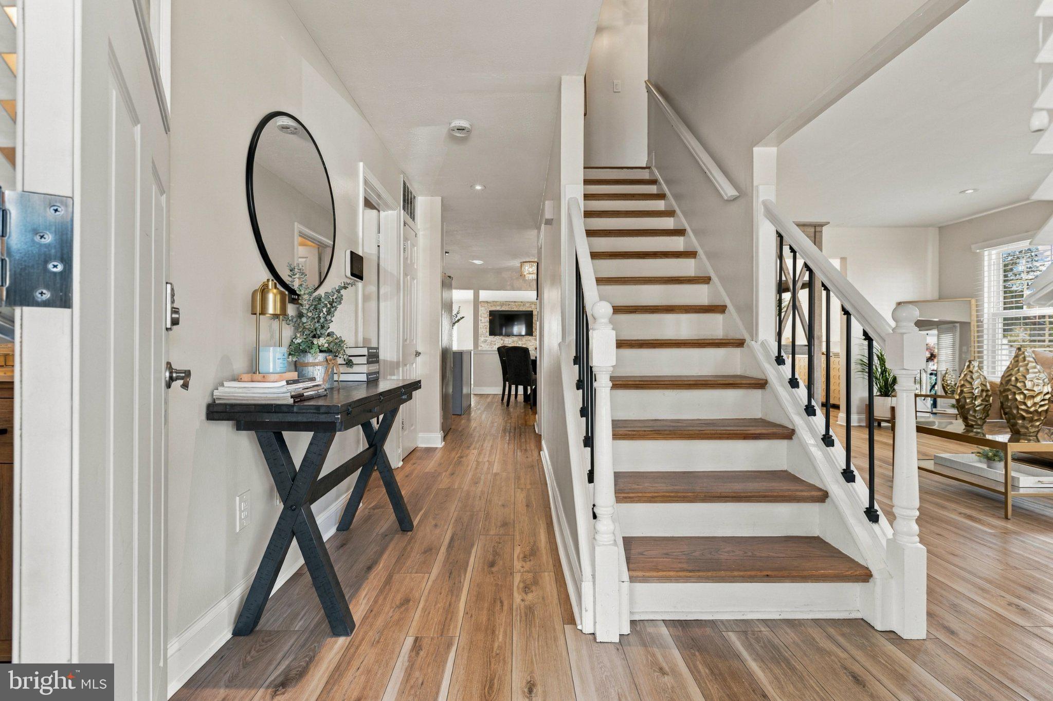42 ORCHARD LANE