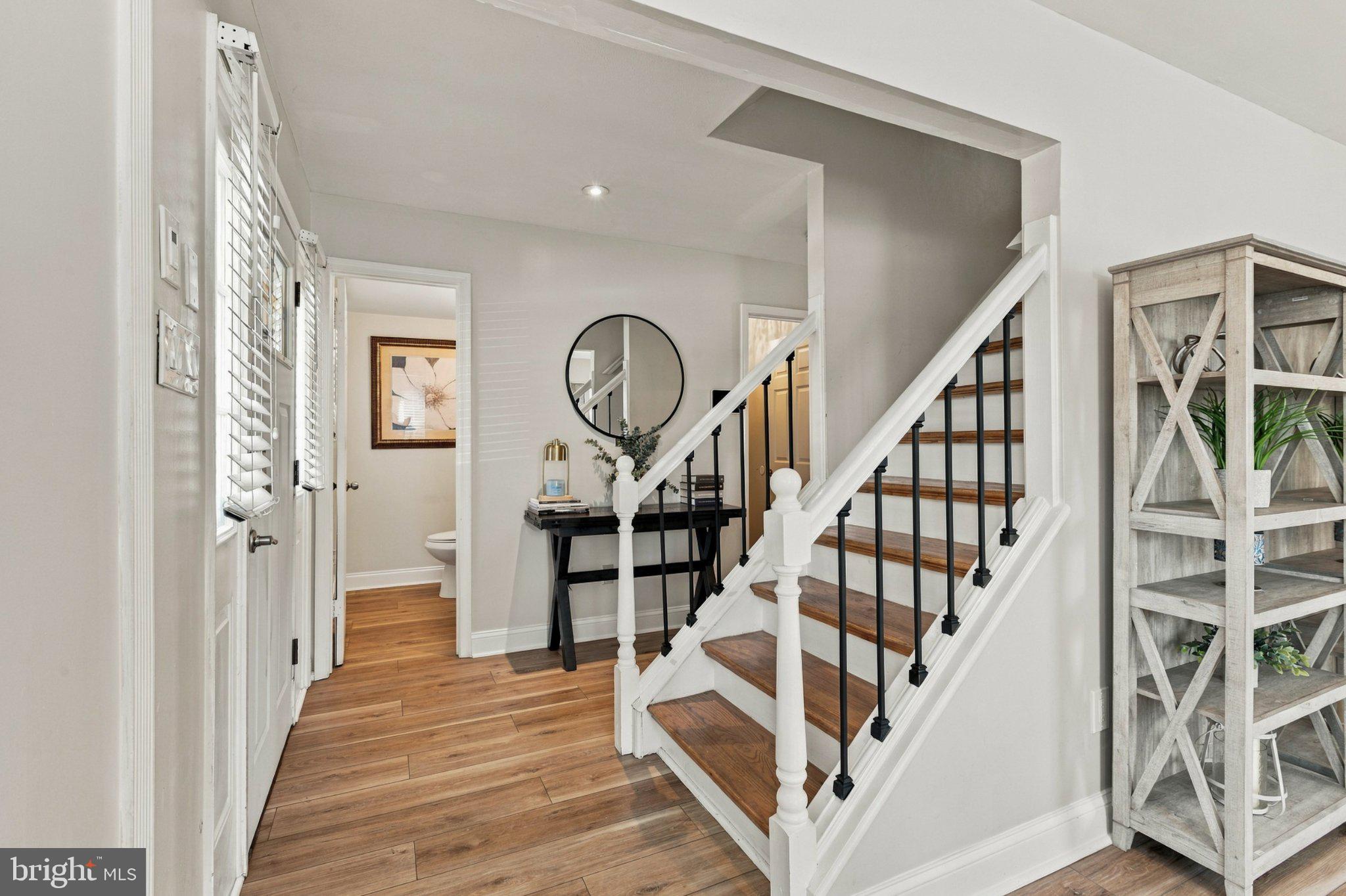 42 ORCHARD LANE