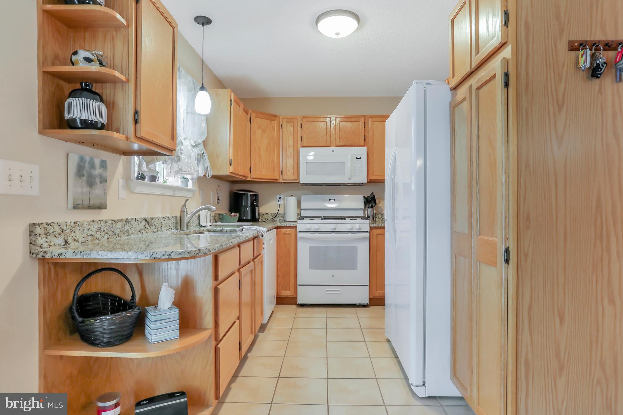 OPEQUON MEADOWS - Residential