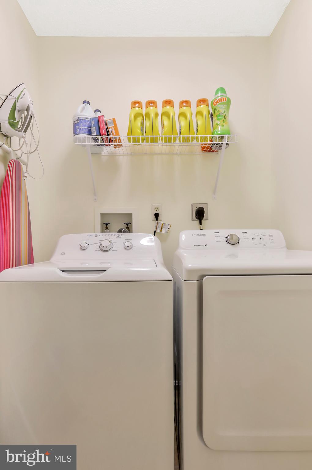 OPEQUON MEADOWS - Residential