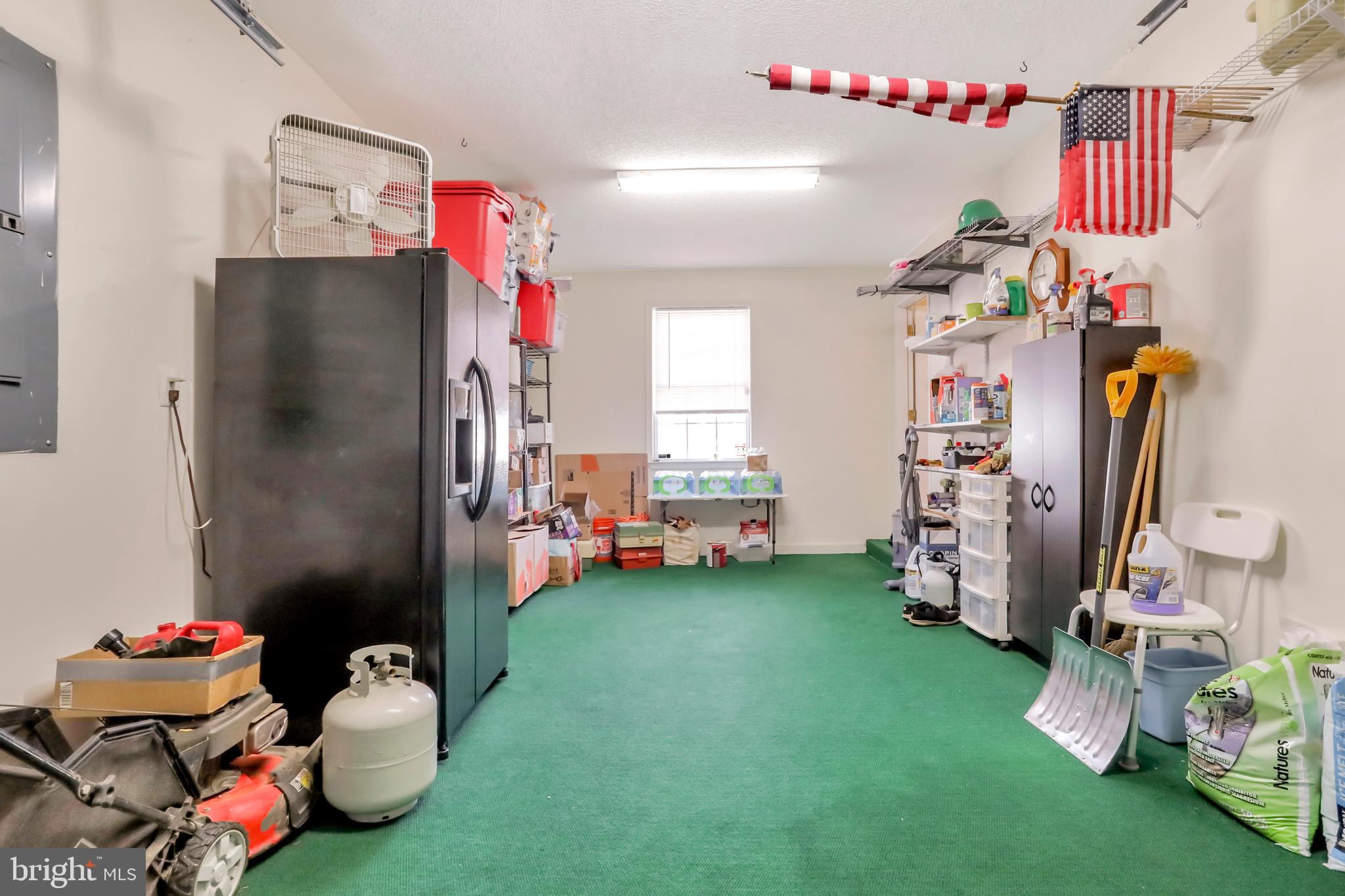 OPEQUON MEADOWS - Residential