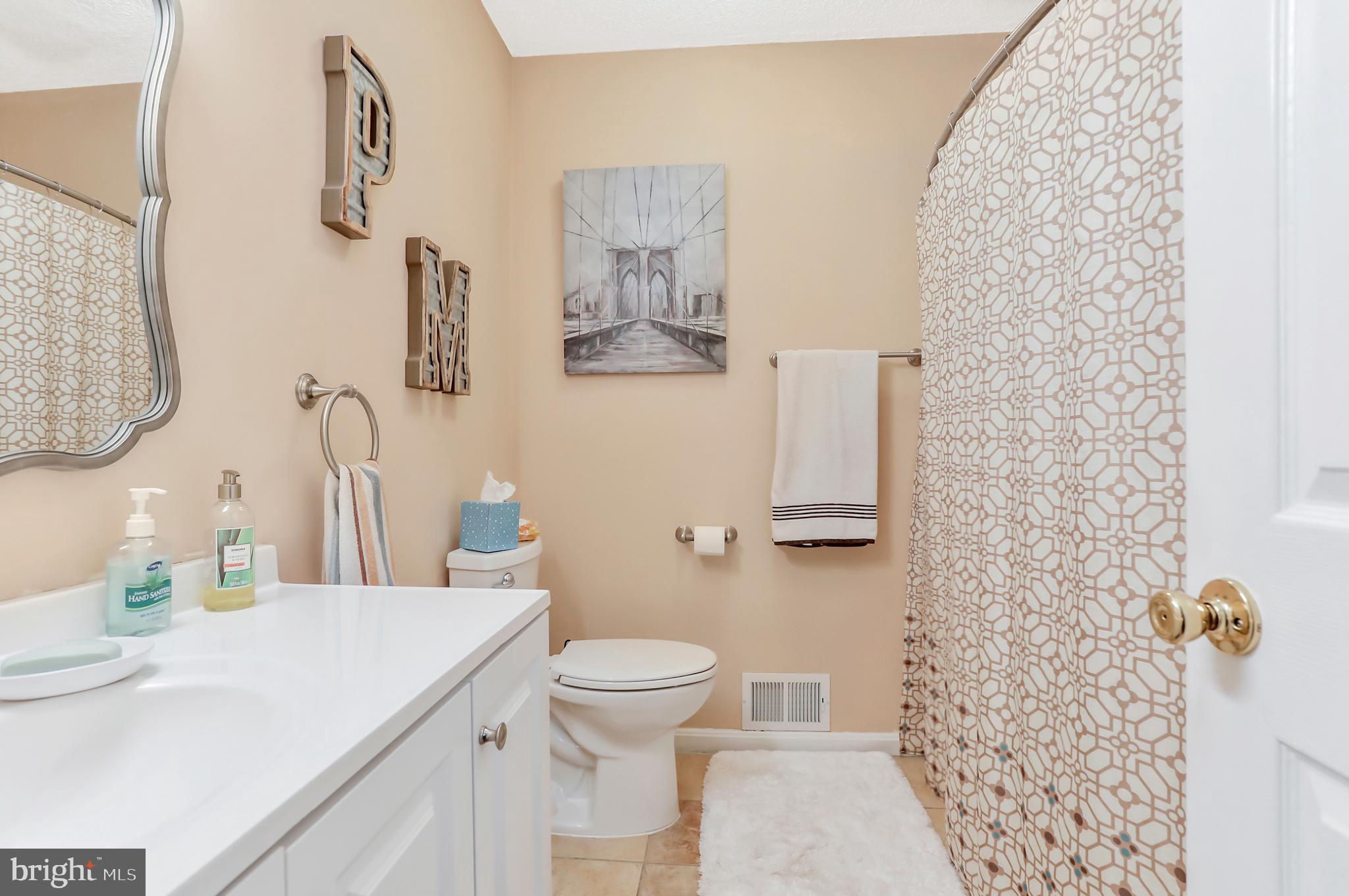 OPEQUON MEADOWS - Residential