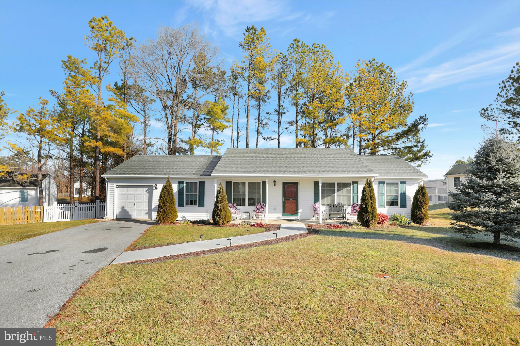 OPEQUON MEADOWS - Residential