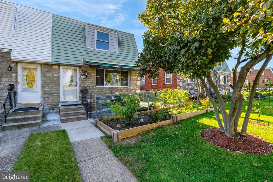 EXCLUSIVE LENDER PARTNERSHIP 1% BUY DOWN FOR FIRST YEAR (Reach out for more details)
Welcome to 3504 Grant Ave. This charming 3-bedroom, 1.5-bathroom property offers the perfect blend of comfort and convenience. With the added benefit of garage parking, you'll never have to worry about finding a spot. Step outside, and you're within walking distance of a wide array of restaurants, grocery stores, and local cafes, perfect for enjoying your favorite coffee. The fully finished basement provides additional living space, perfect for your needs, whether it's a home office or a recreation room. Plus, you can buy with confidence, knowing that the water heater and HVAC system have been diligently serviced every year for the past two decades. The recent roof update ensures your investment is well-protected. Enjoy your morning cup of coffee on the inviting outdoor patio, and become a part of the friendly neighborhood community. Don't miss your chance to make this delightful property your new home. Contact us today for a viewing and discover the endless possibilities it offers.