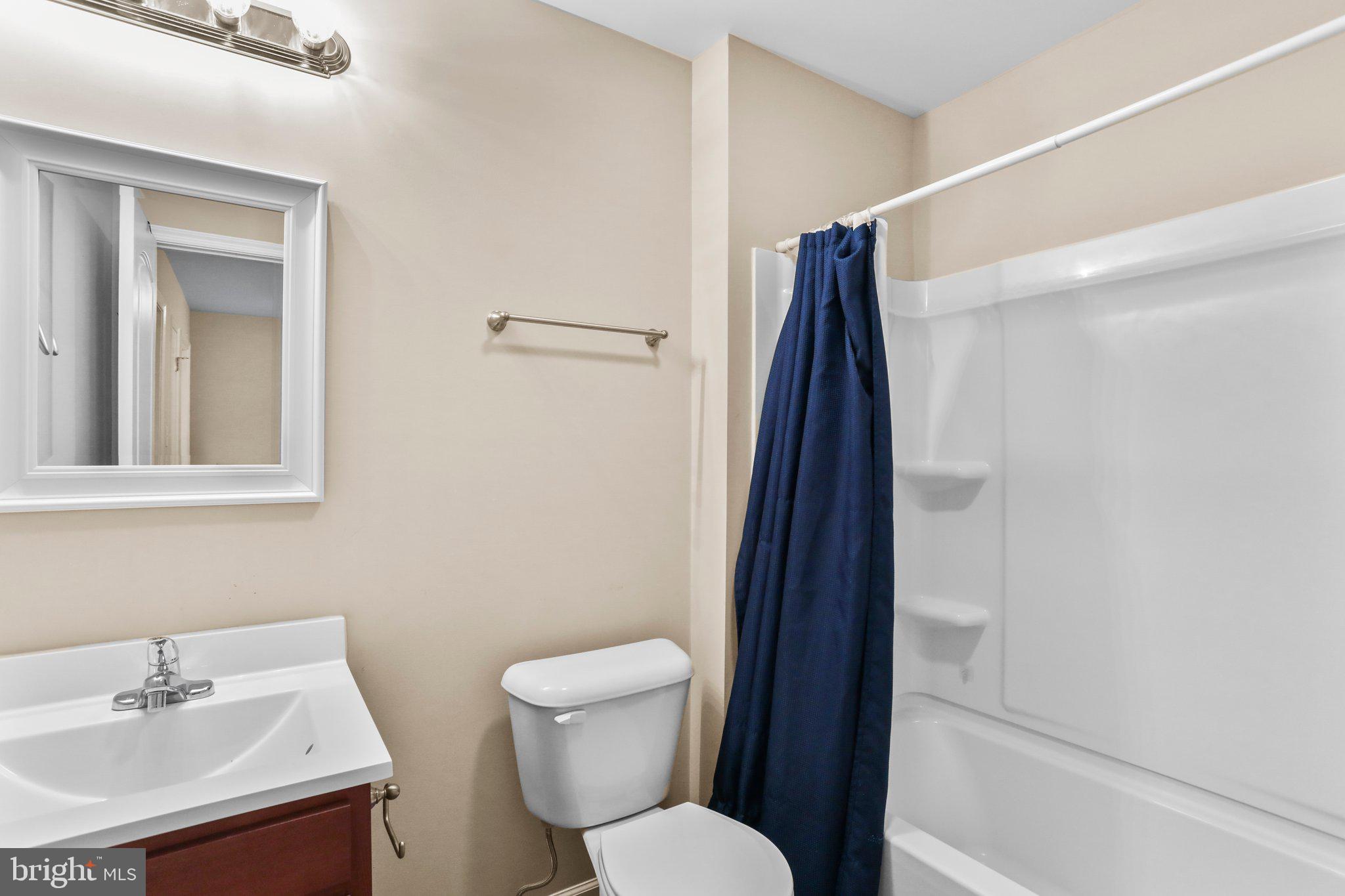 RED HILL - Residential