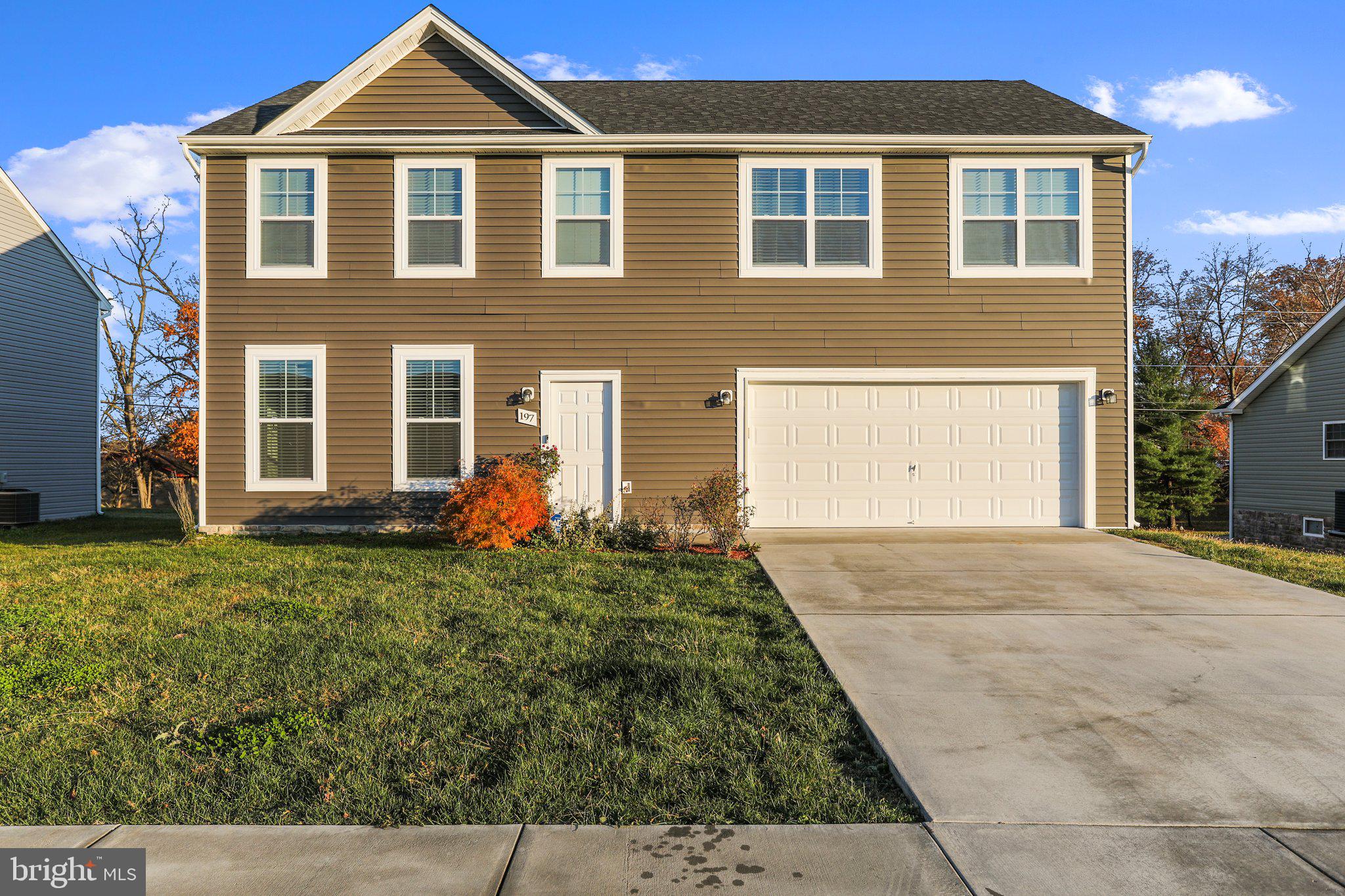 RED HILL - Residential