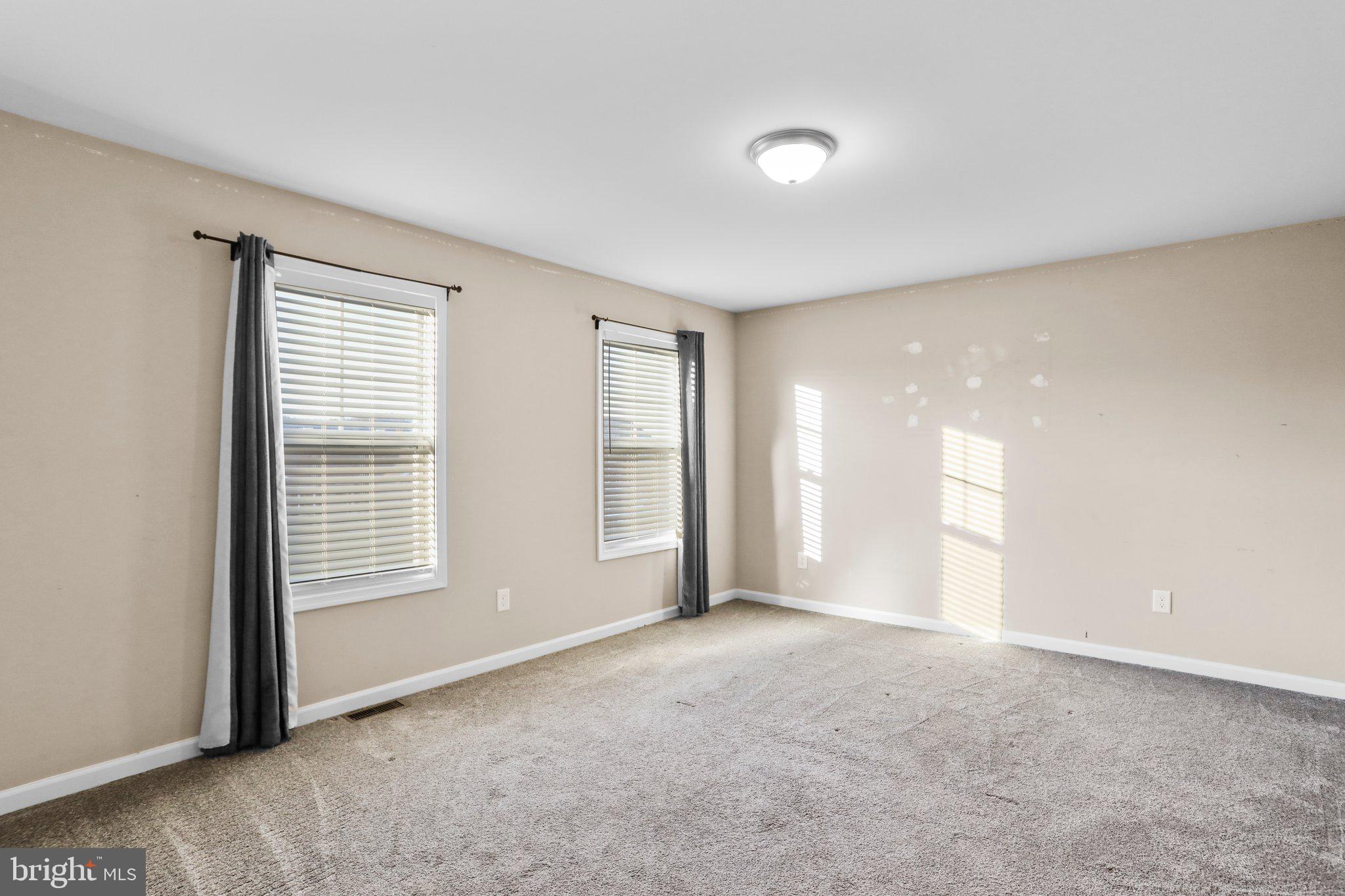 RED HILL - Residential