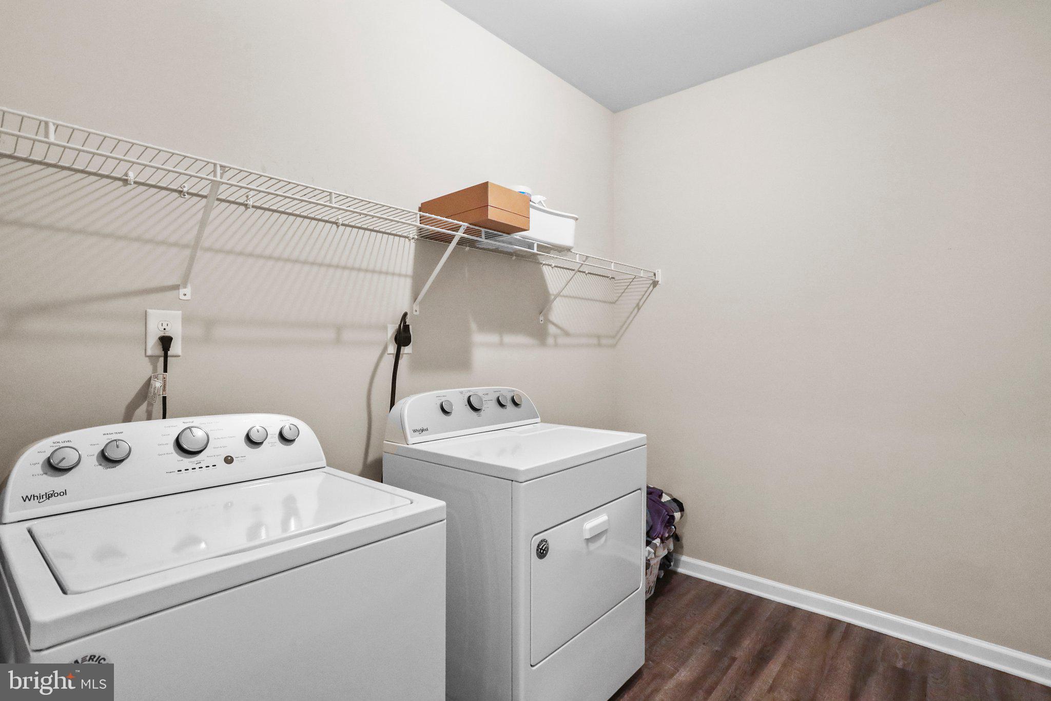 RED HILL - Residential