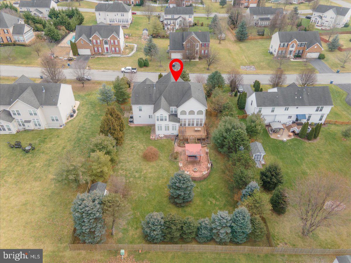 PARADISE MANOR - Residential