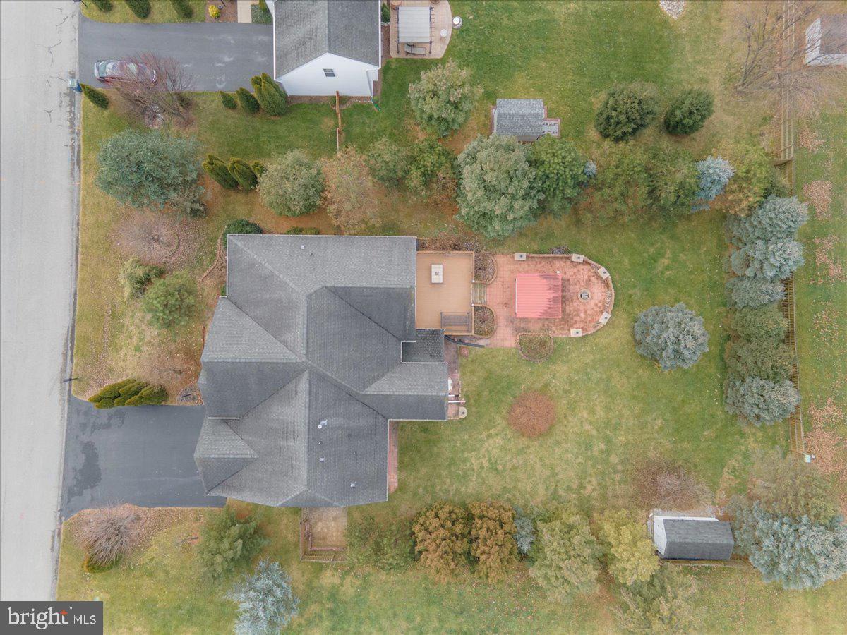 PARADISE MANOR - Residential